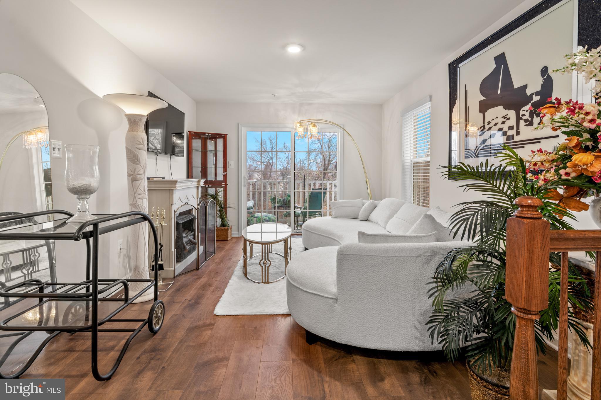 BALLARD GREEN - Residential