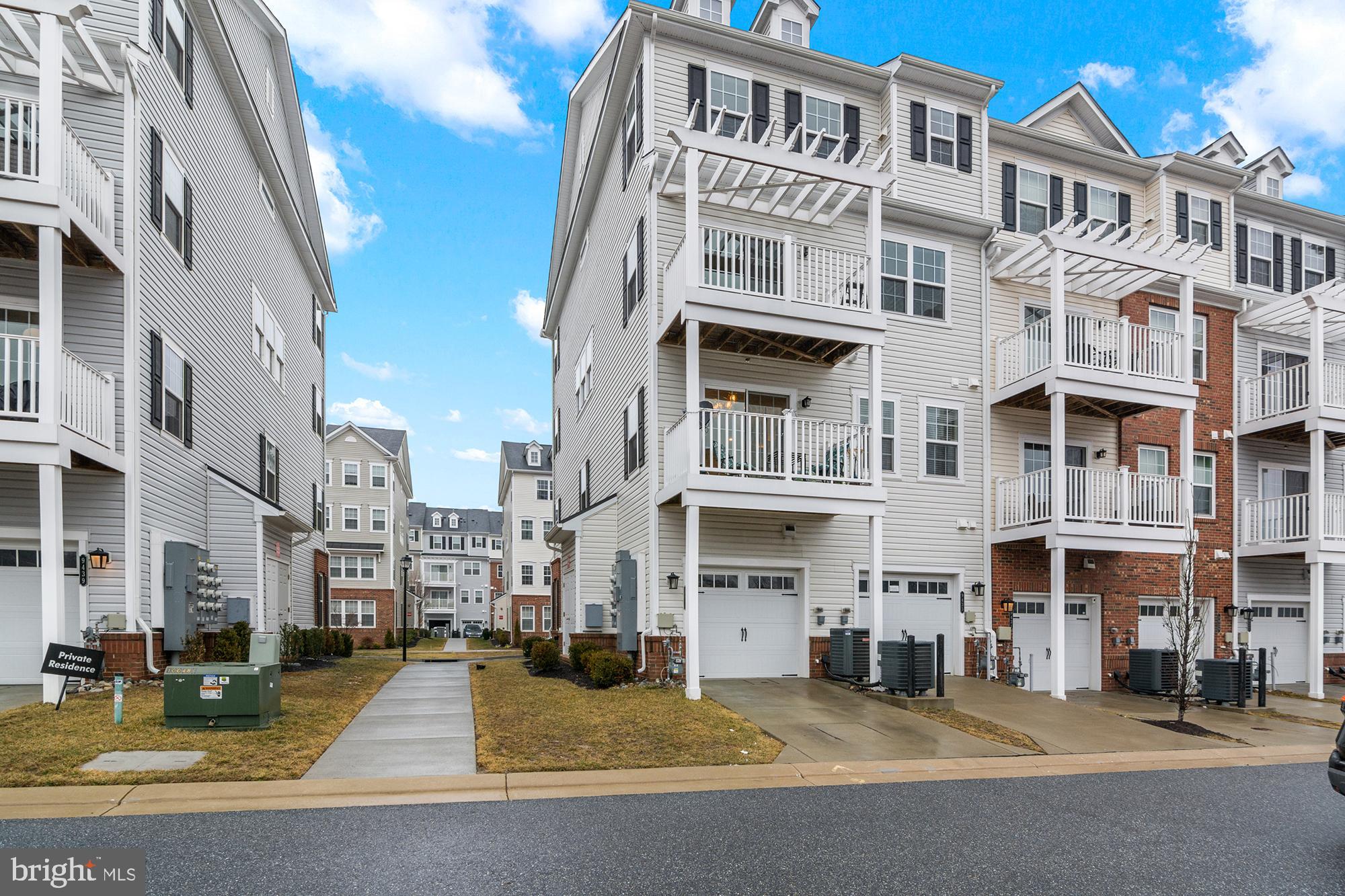 BALLARD GREEN - Residential