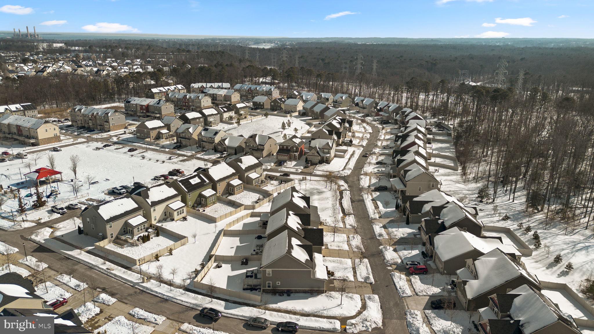 CREEKSIDE VILLAGE AT TANYARD SPRINGS - Residential