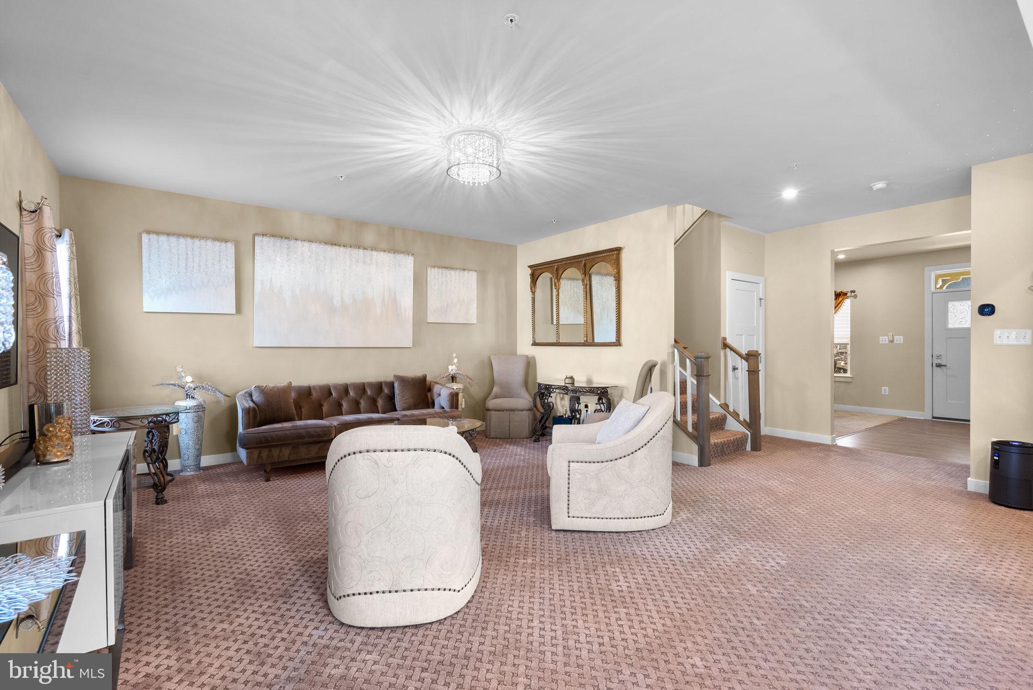 CREEKSIDE VILLAGE AT TANYARD SPRINGS - Residential