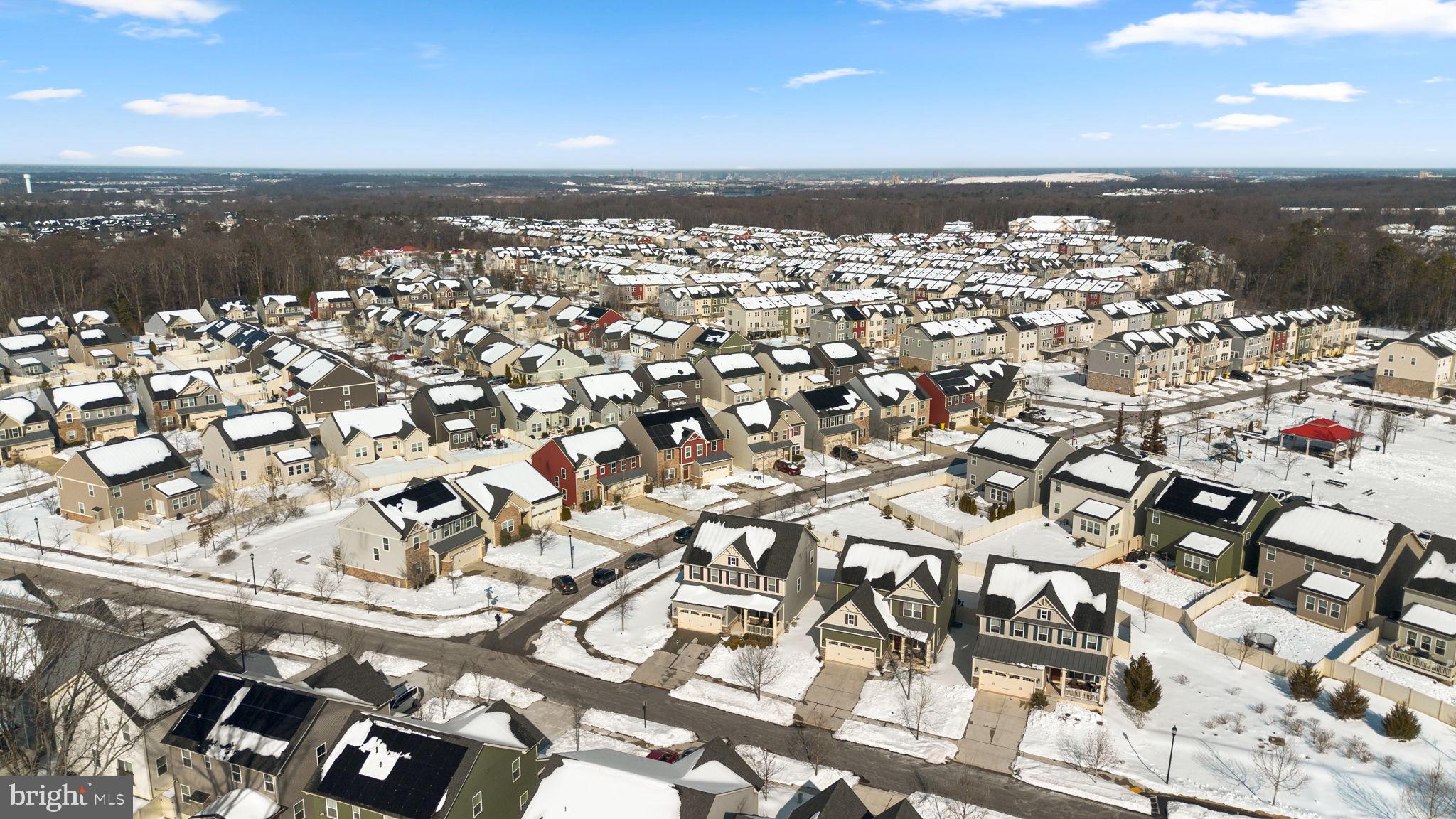 CREEKSIDE VILLAGE AT TANYARD SPRINGS - Residential