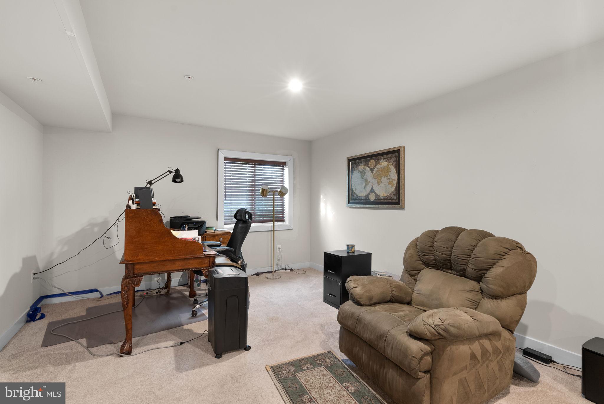 CREEKSIDE VILLAGE AT TANYARD SPRINGS - Residential