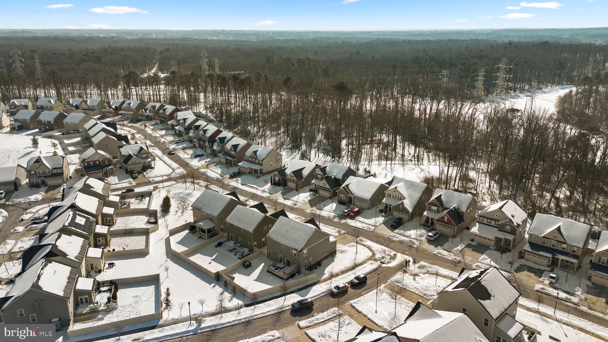 CREEKSIDE VILLAGE AT TANYARD SPRINGS - Residential