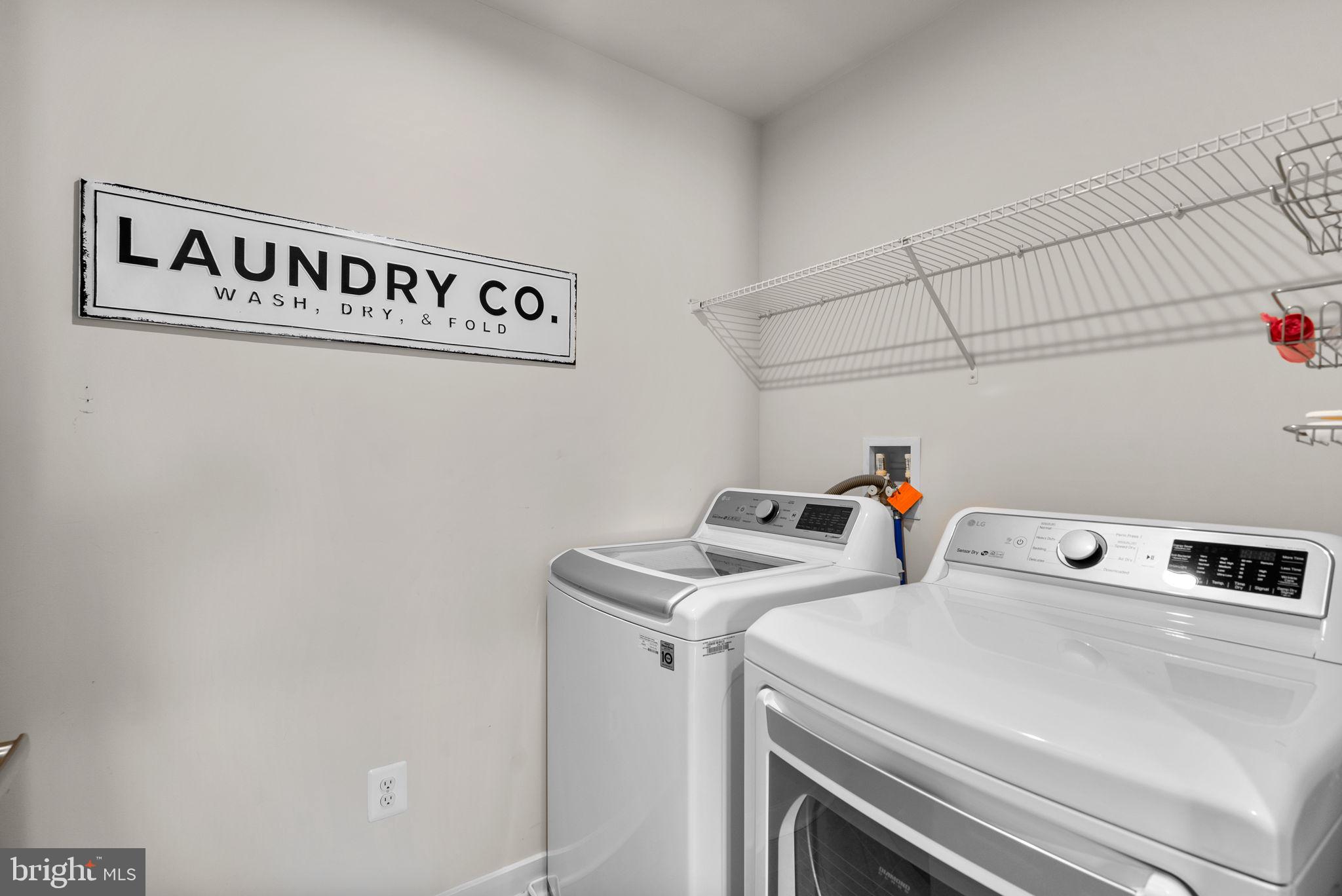 CREEKSIDE VILLAGE AT TANYARD SPRINGS - Residential