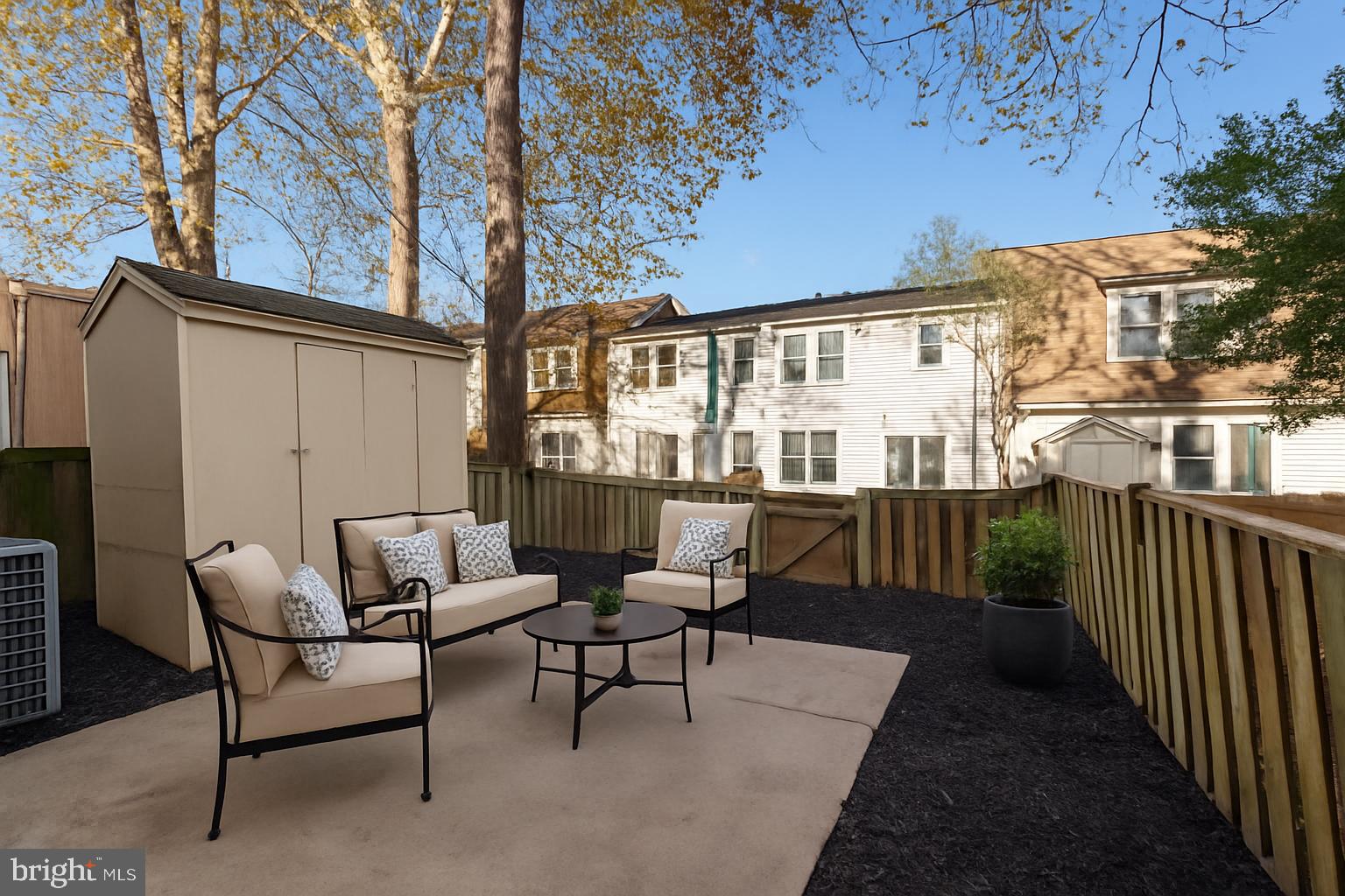 SHADY GROVE VILLAGE - Residential