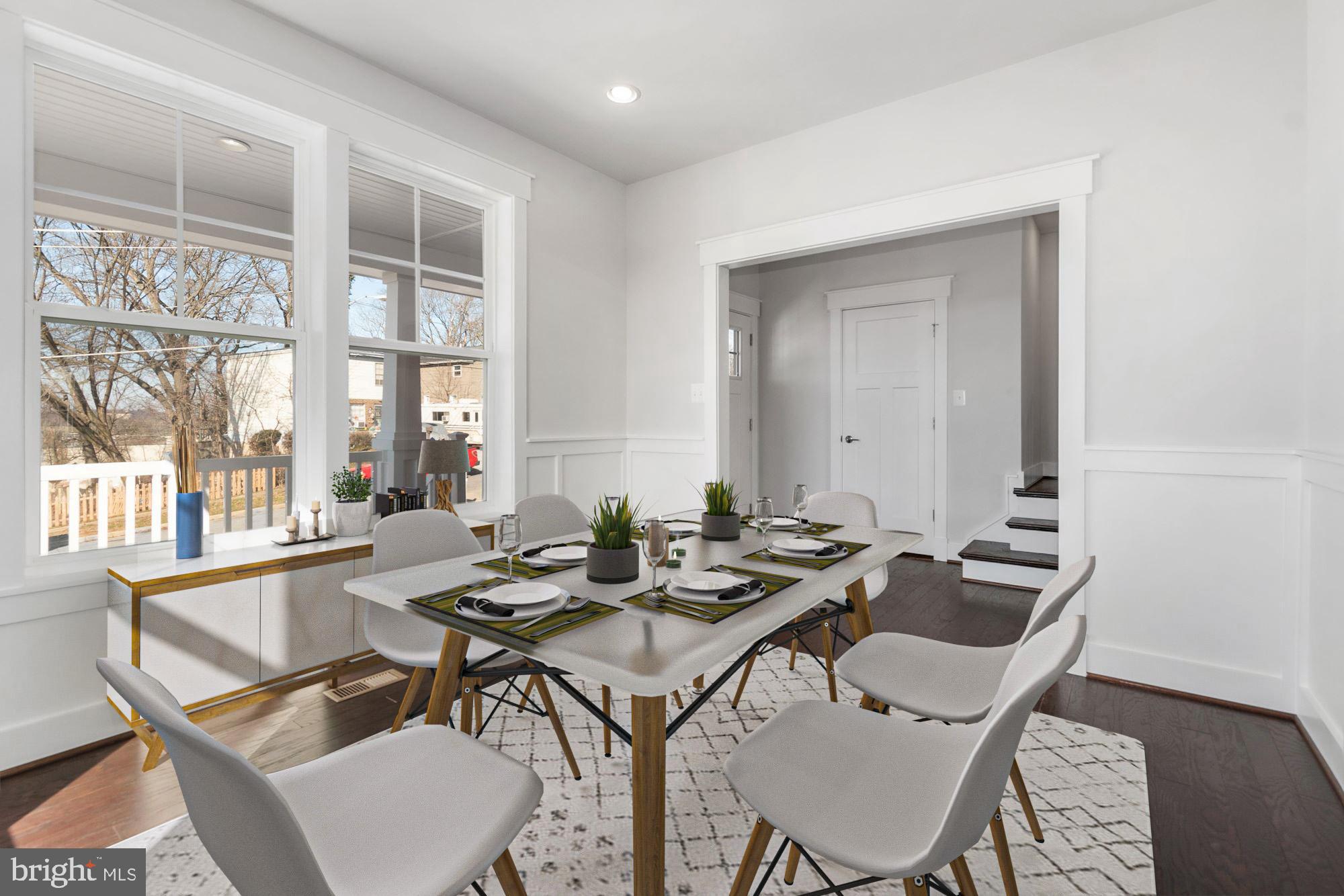 DEANWOOD PARK - Residential