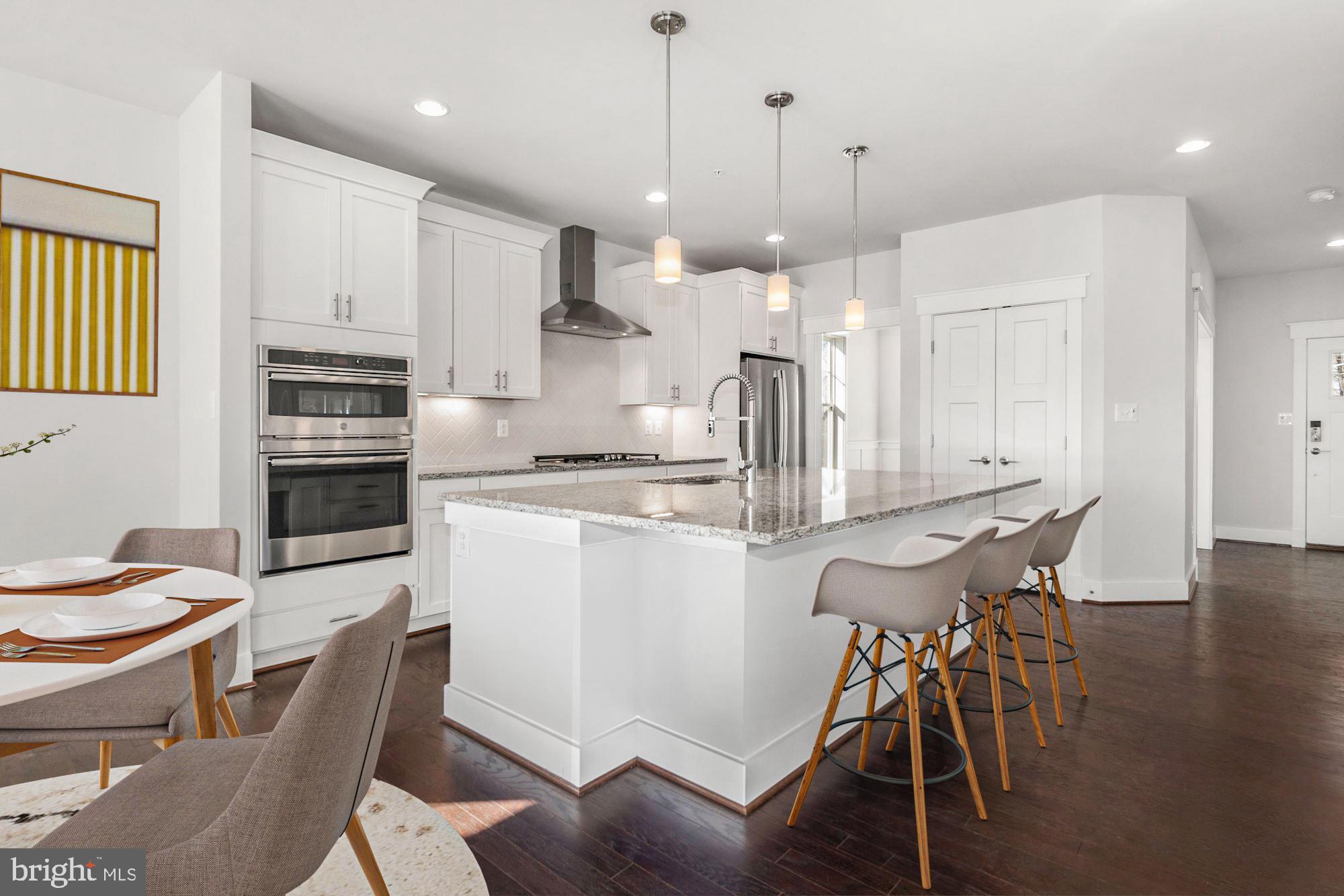 DEANWOOD PARK - Residential