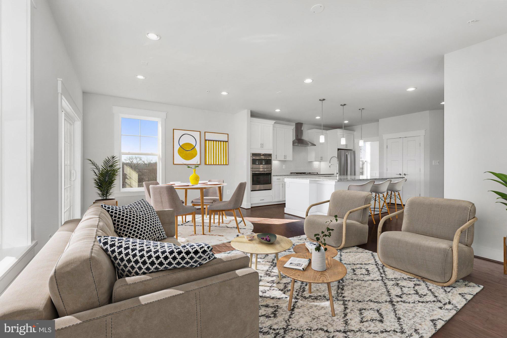 DEANWOOD PARK - Residential