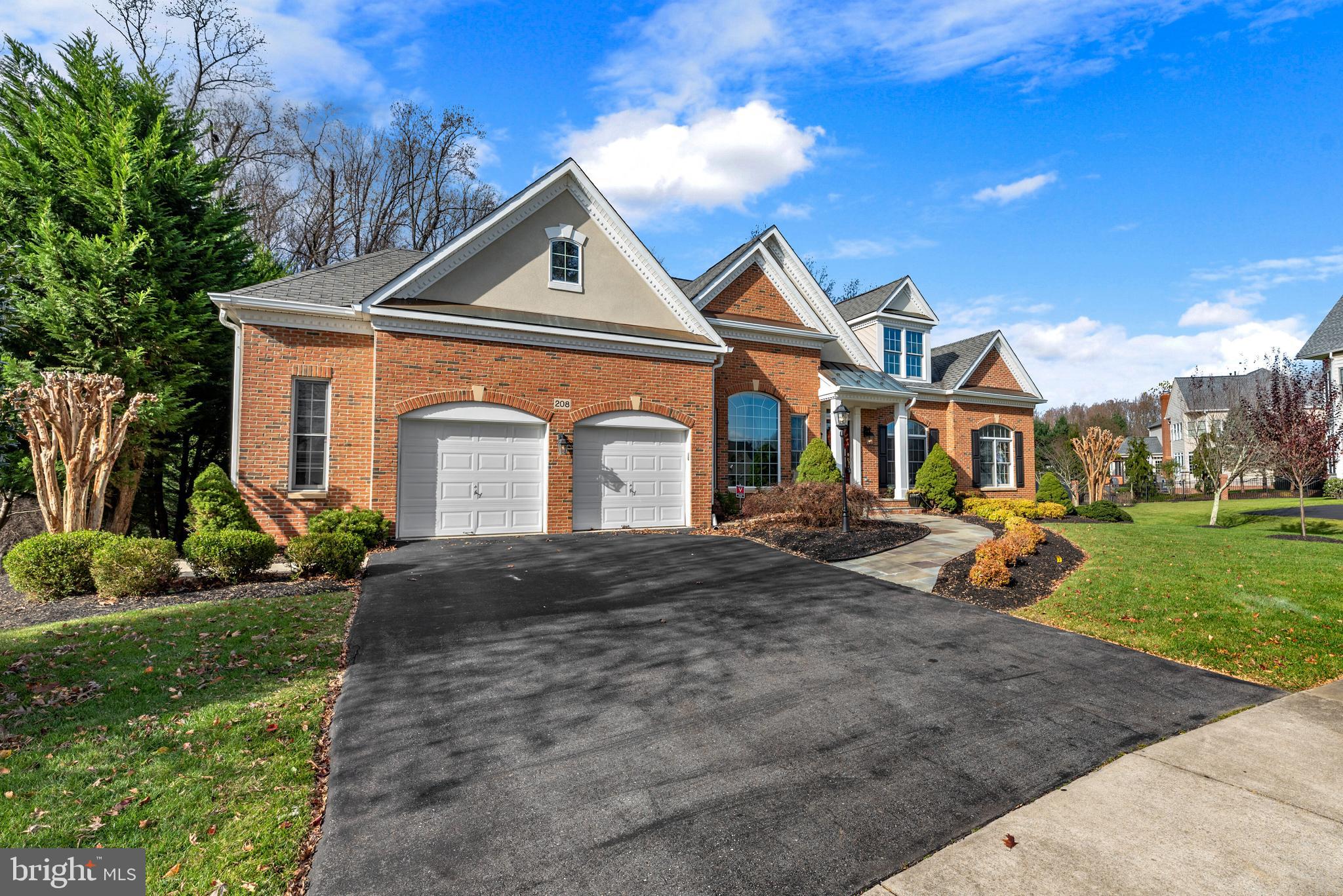 ASHTON PRESERVE - Residential