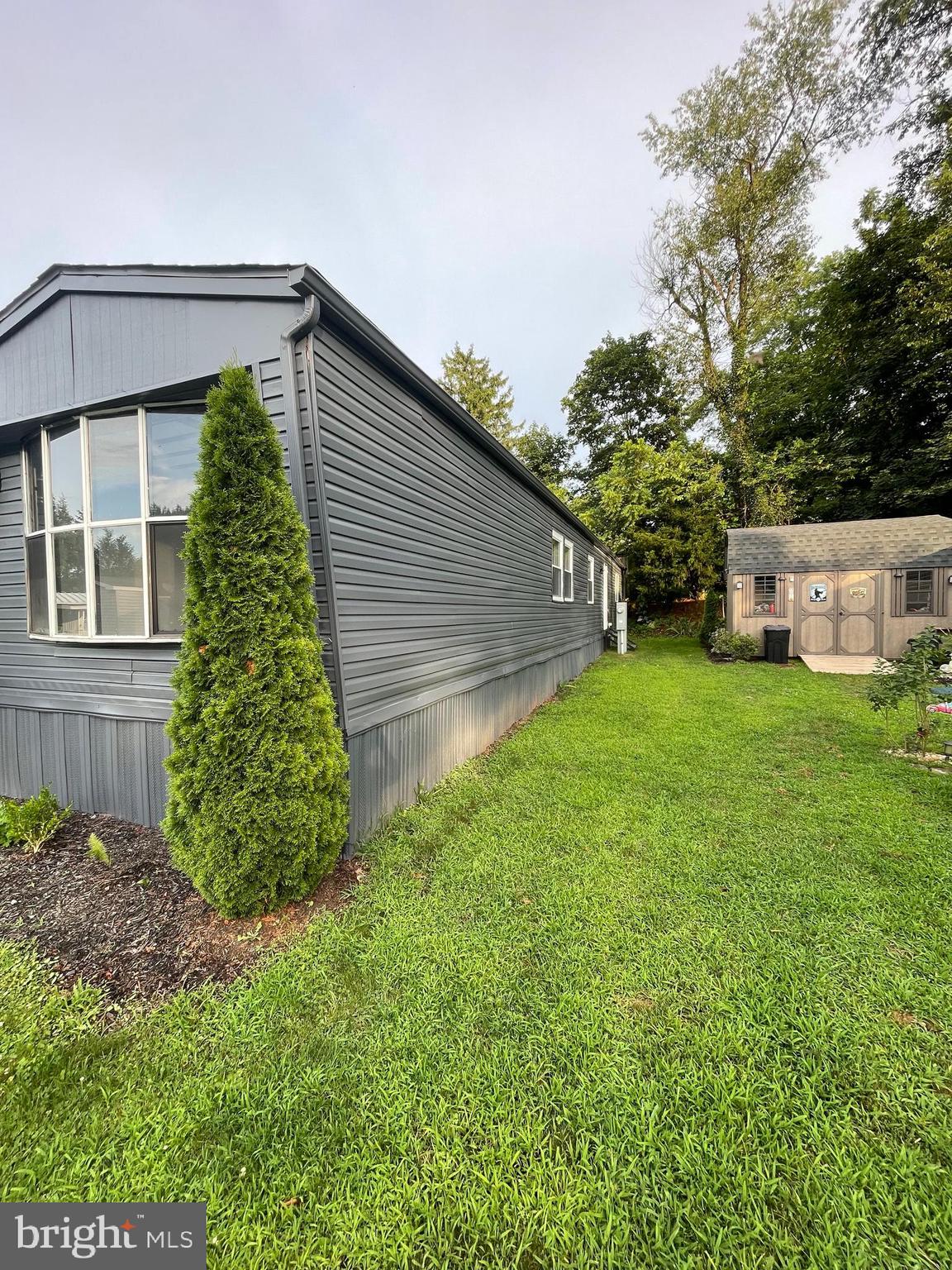321 LEWIS ROAD