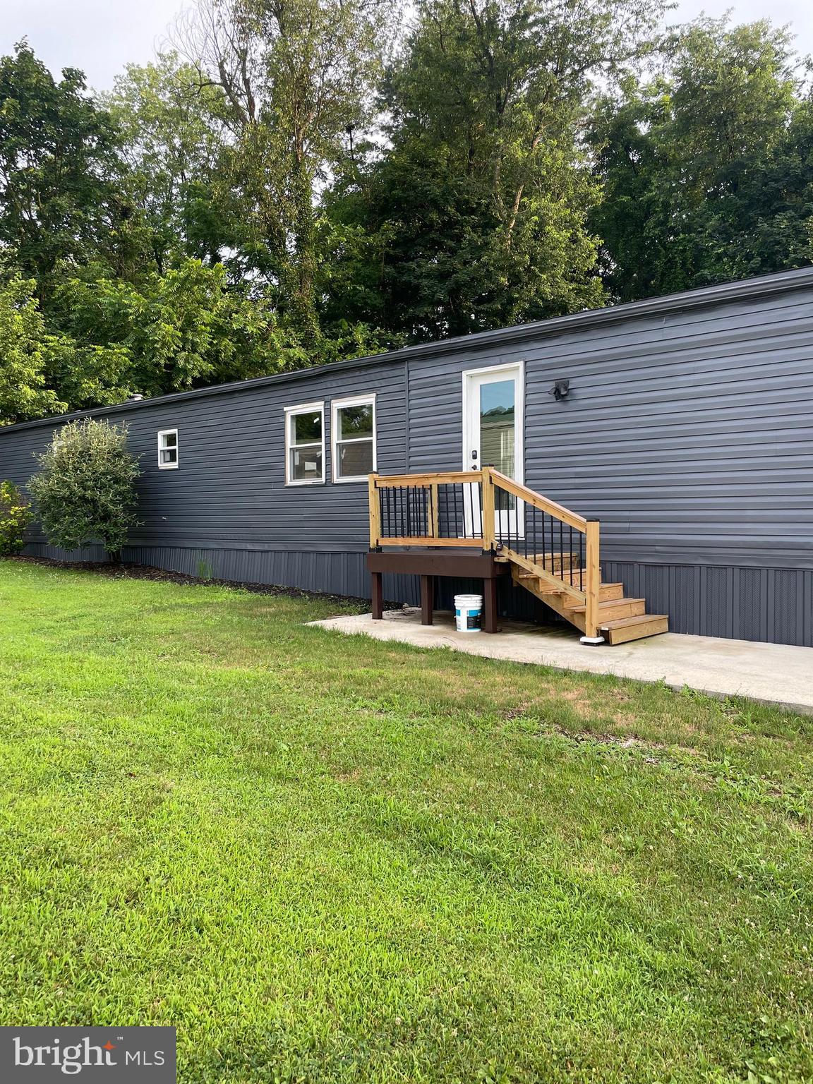 **Charming 2‑Bed, 2‑Bath Mobile Home in Quaint 55+ Community — Annville/Palmyra Area**
Tucked into a serene, tight-knit 55+ community just outside the twin towns of Annville and Palmyra, this fully renovated mobile home offers a seamless blend of modern comfort and casual elegance. The welcoming open-concept layout leads you into a light-filled living area that flows effortlessly into a kitchen outfitted with contemporary cabinets, gleaming countertops, and stylish fixtures—ideal for both everyday dining and relaxed entertaining.
The two generously sized bedrooms are bright and airy, softened by a neutral palette and finished with quality carpeting and ample closet storage. Each of the two full bathrooms has been upgraded with tasteful tiling, sleek vanities, and recent fixtures, bringing a clean, spa-like feel to daily routines.
Outside, the home’s single-level design and low-maintenance lot make it especially well-suited to those seeking simplicity. Manicured lawns, quiet streets, and a peaceful atmosphere create a welcoming backdrop for morning coffee or evening chats with neighbors.
Location is a standout feature: enjoy easy access to Annville’s historic downtown, Palmyra’s local shops and restaurants, and nearby conveniences like parks, medical facilities, and grocery stores. Hershey’s famed attractions are just a short drive away.
This home is move-in ready—with all the recent upgrades you’d want, minus the stress of ongoing upkeep. Embrace a relaxed, maintenance-free lifestyle in this delightful 55+ community.