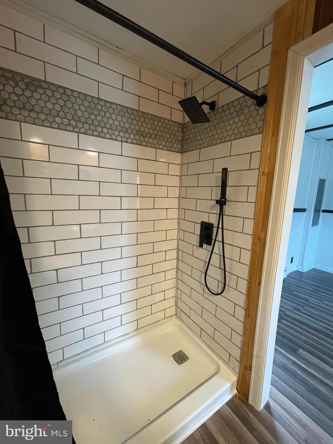 CINDY'S MOBILE HOME PARK - Residential