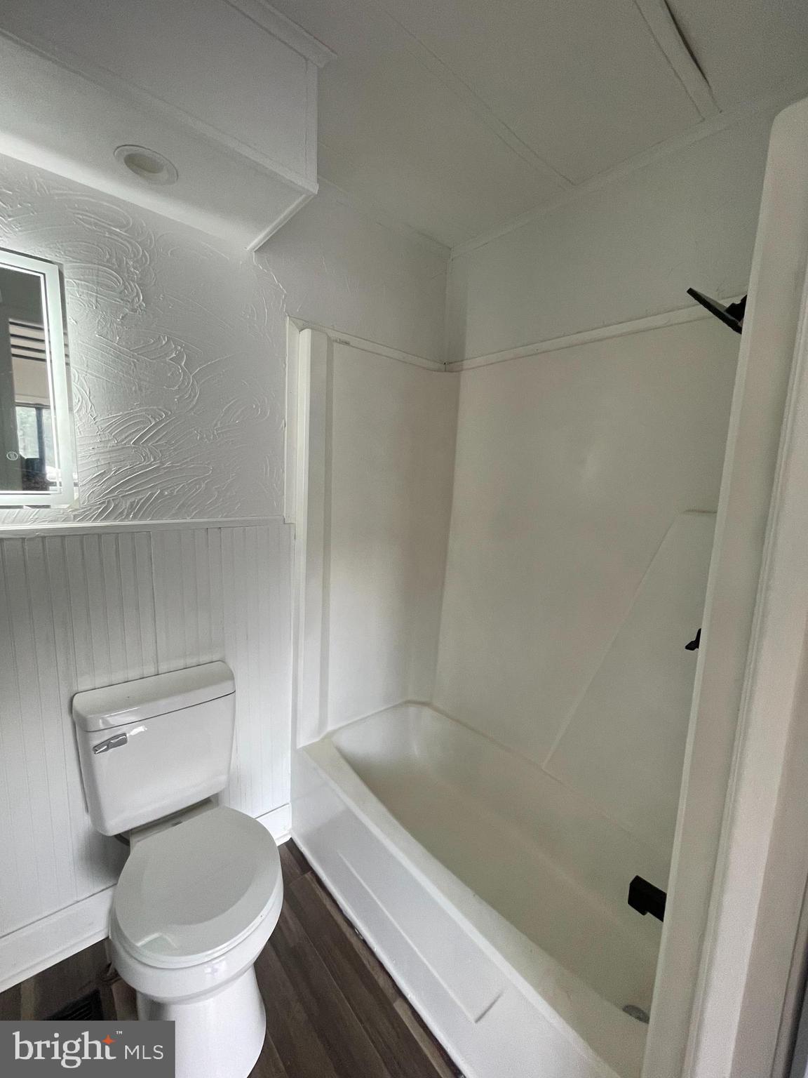 CINDY'S MOBILE HOME PARK - Residential