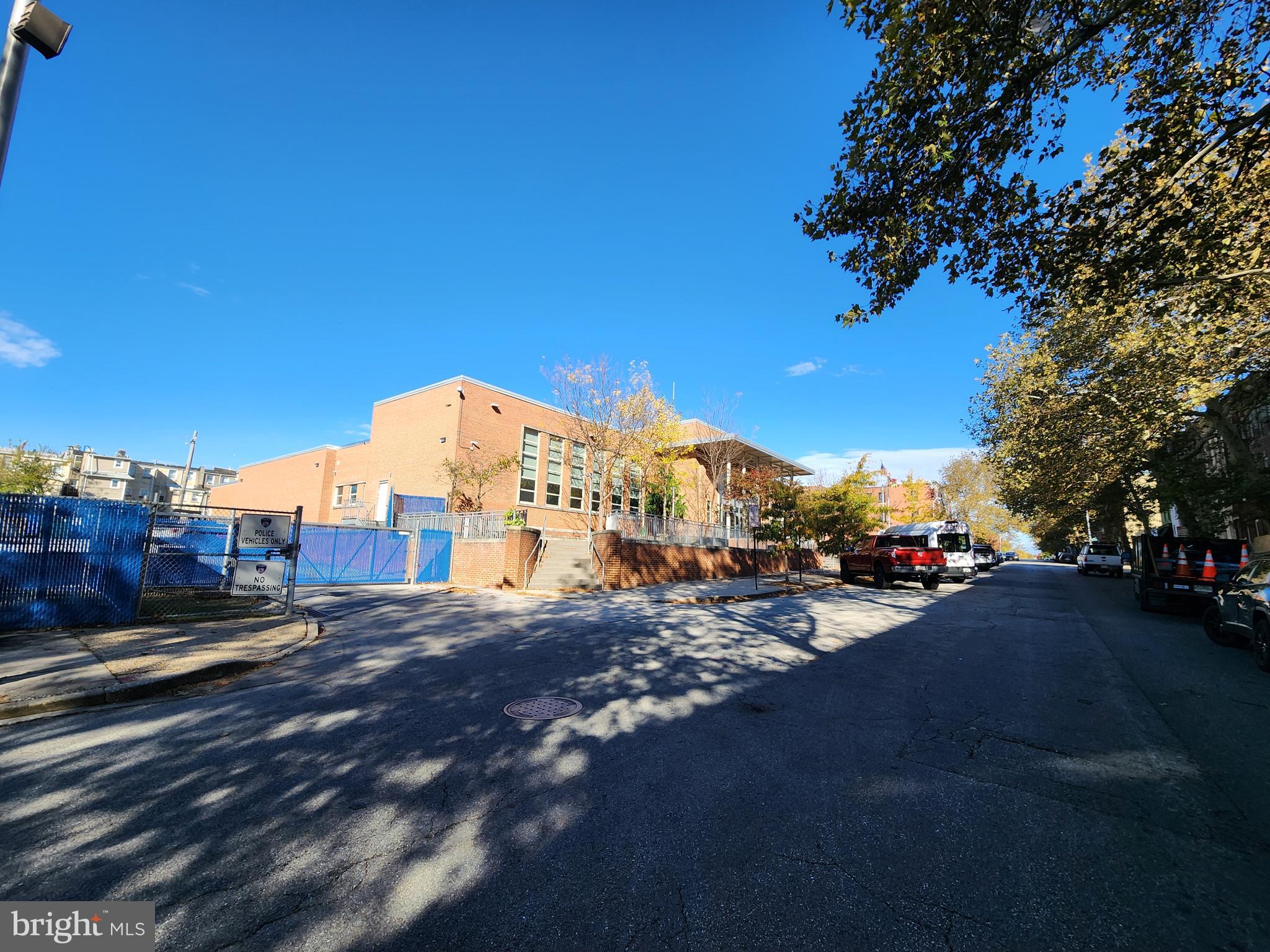 SANDTOWN-WINCHESTER - Residential