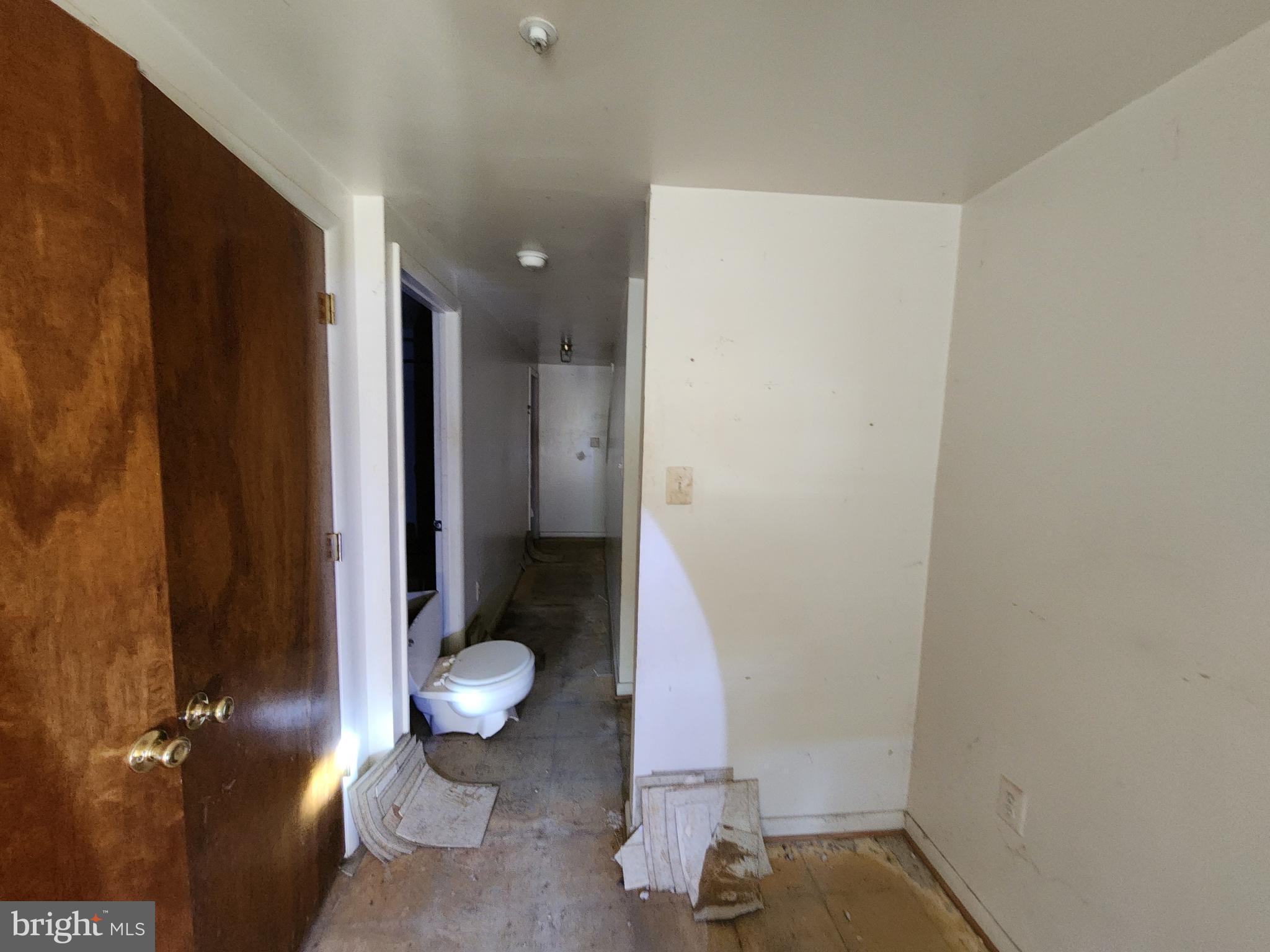 SANDTOWN-WINCHESTER - Residential