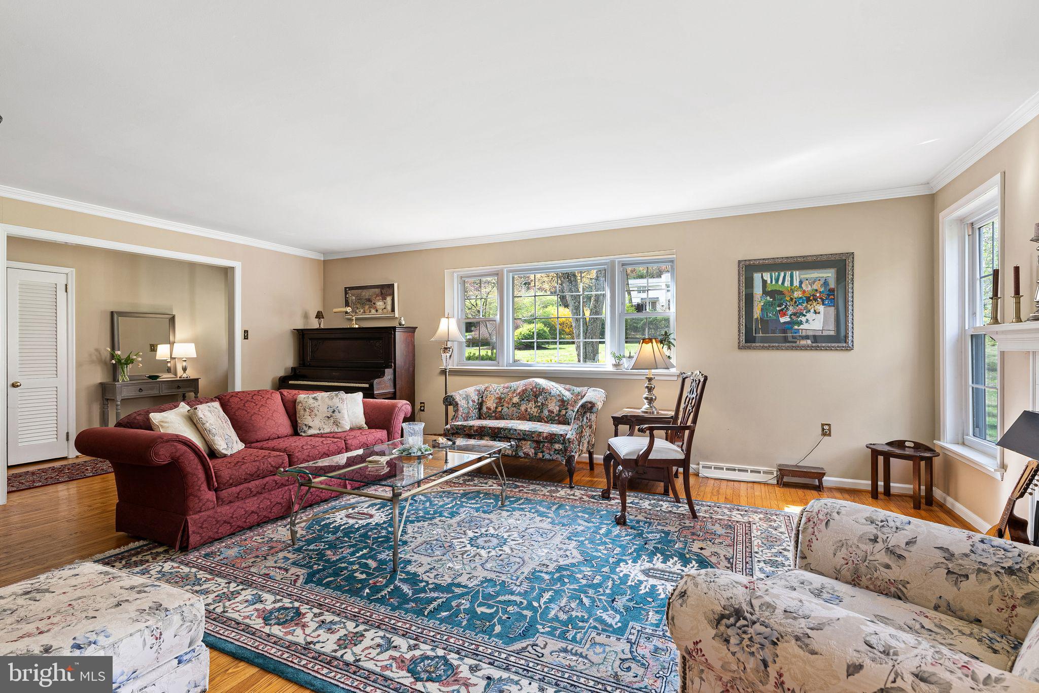 409 TOLAND DRIVE