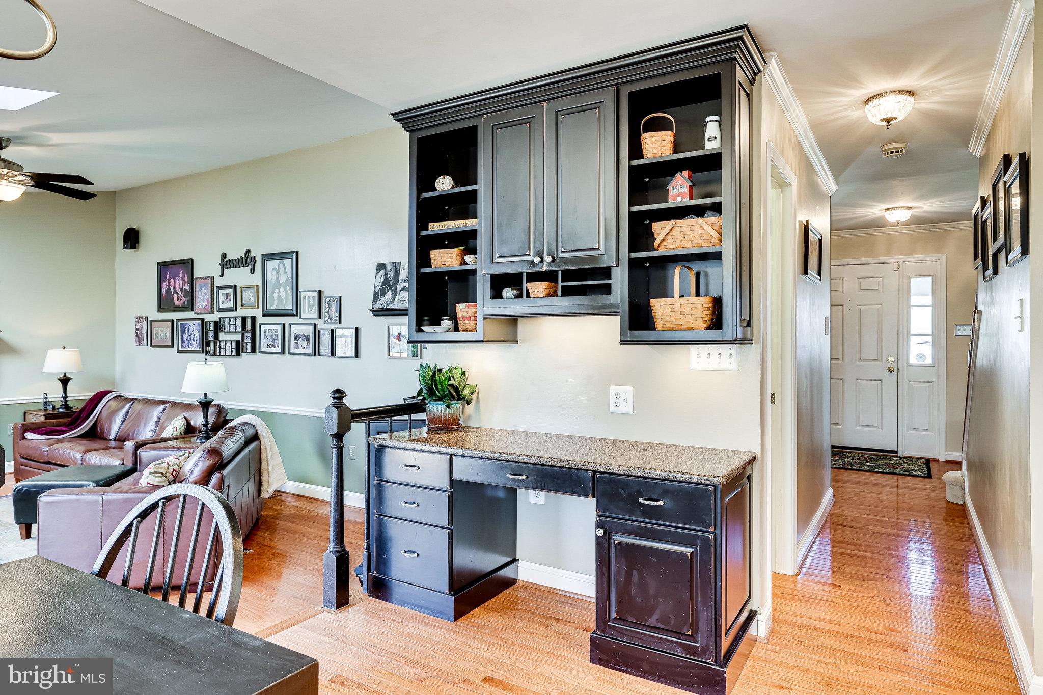 CHANTILLY HIGHLANDS - Residential