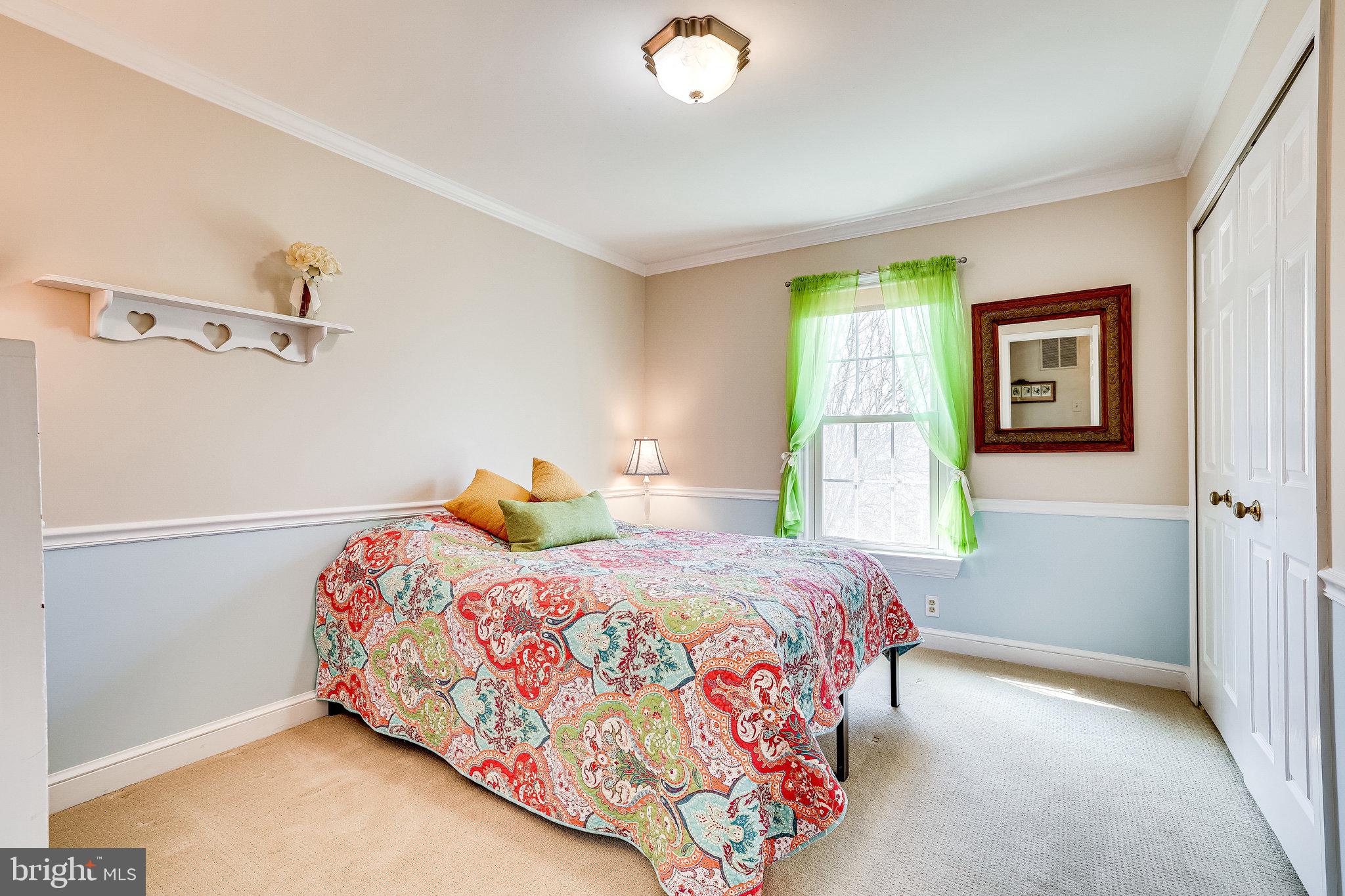 CHANTILLY HIGHLANDS - Residential