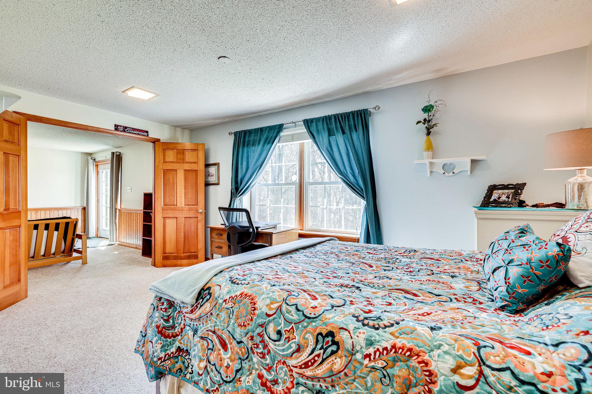 CHANTILLY HIGHLANDS - Residential