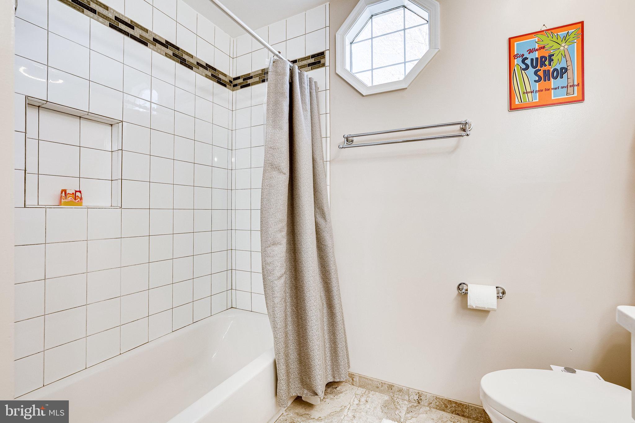 CHANTILLY HIGHLANDS - Residential