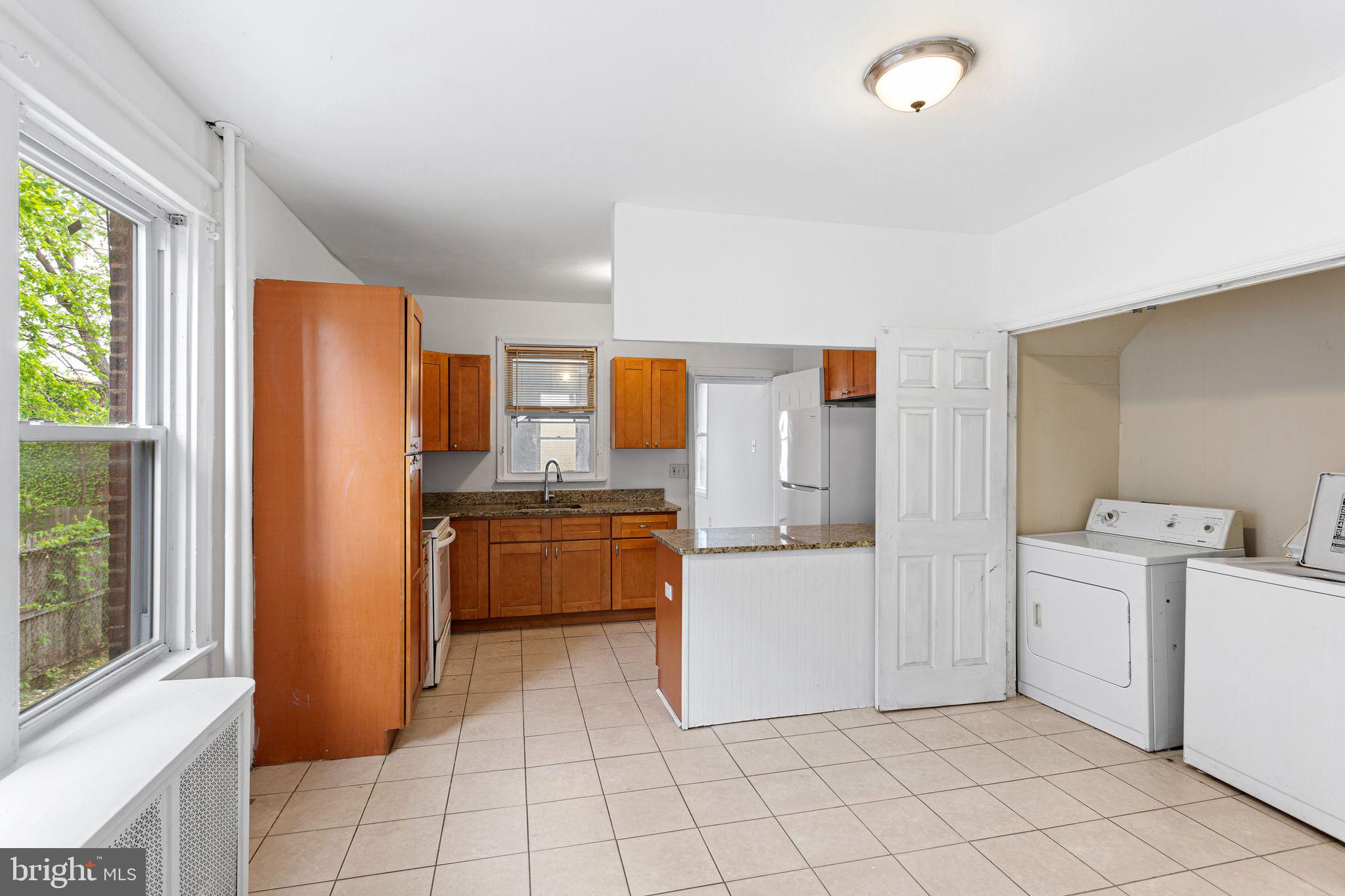 COLLINGDALE - Residential