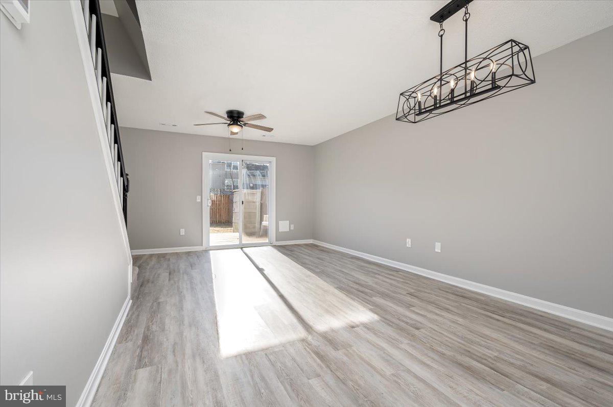 GLENSHIRE TOWNE - Residential