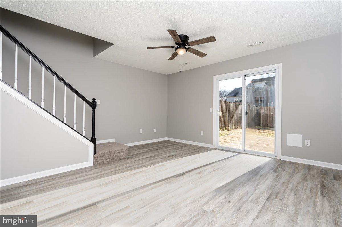 GLENSHIRE TOWNE - Residential