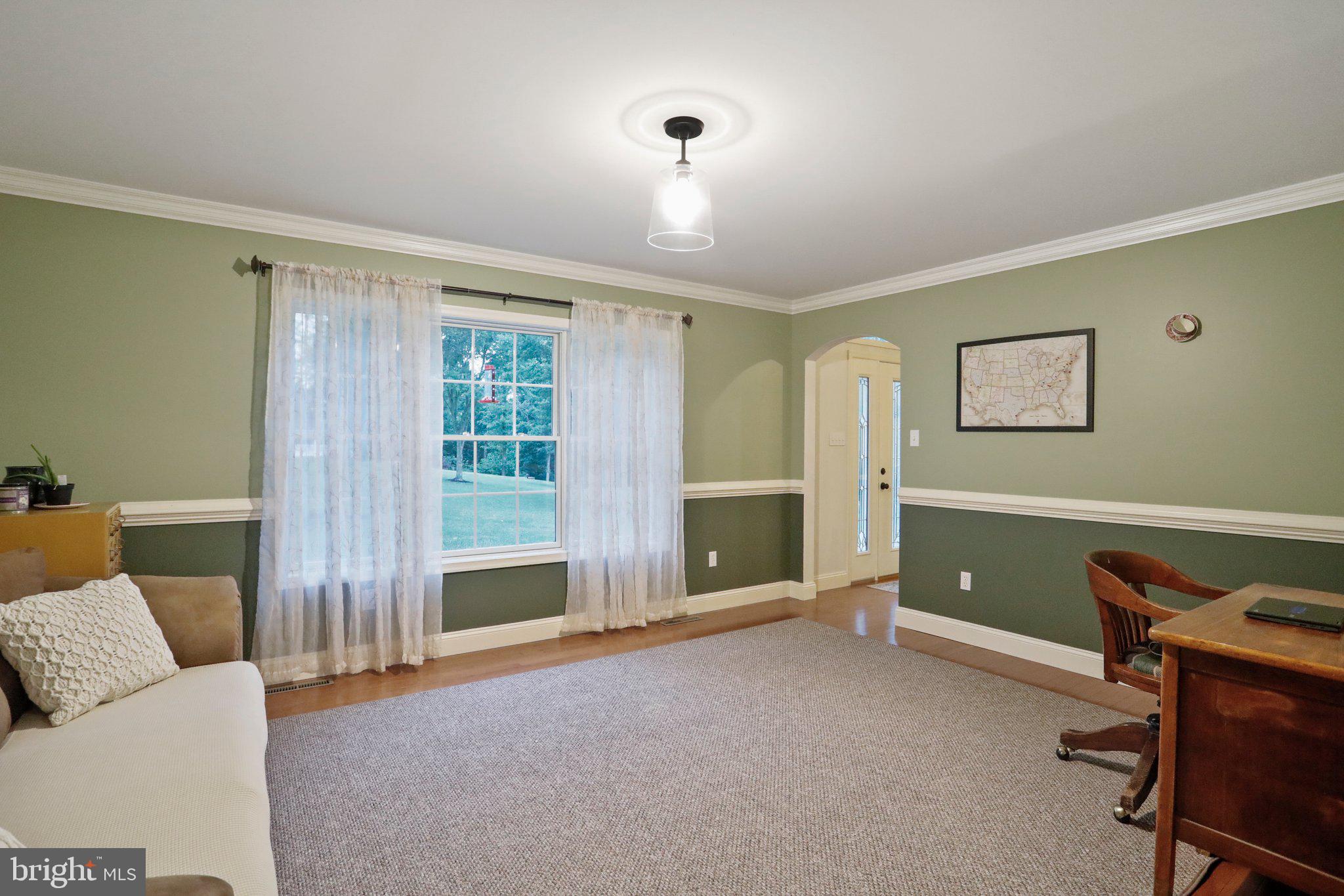 BIG POOL - Residential