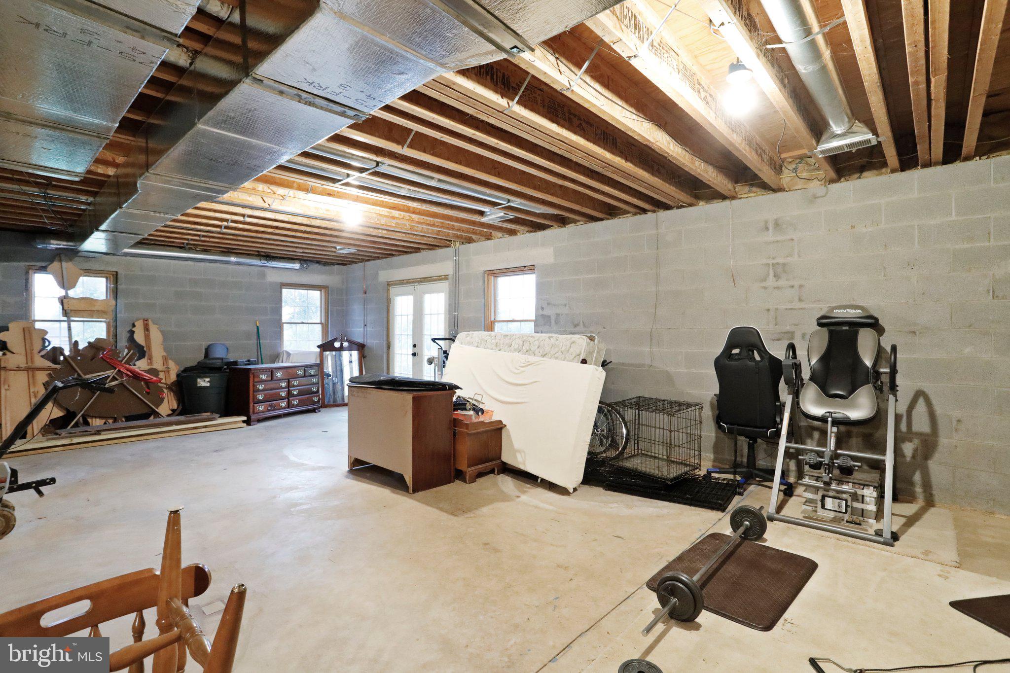 BIG POOL - Residential