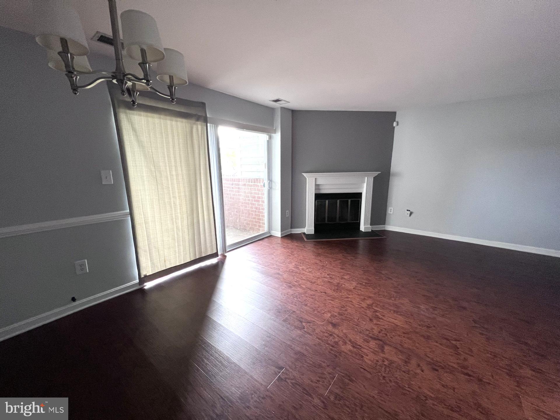 CROMWELL FOUNTAIN - Residential Lease