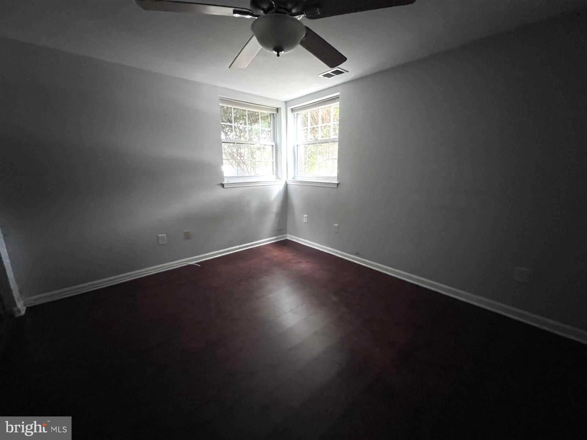 CROMWELL FOUNTAIN - Residential Lease