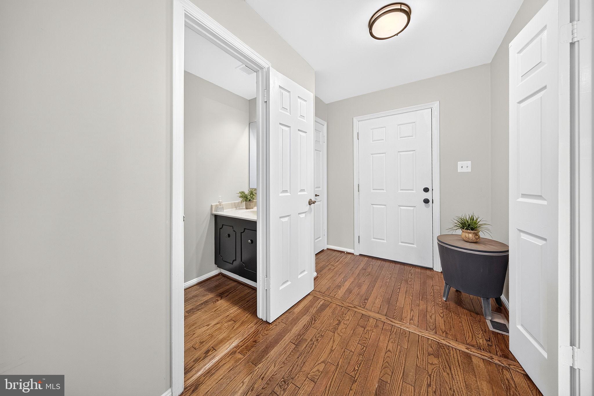 6643 GREEN ASH DRIVE