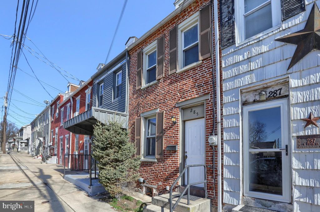 Photo of 285 S FIFTH ST, COLUMBIA, PA 17512 (MLS # PALA2030704)