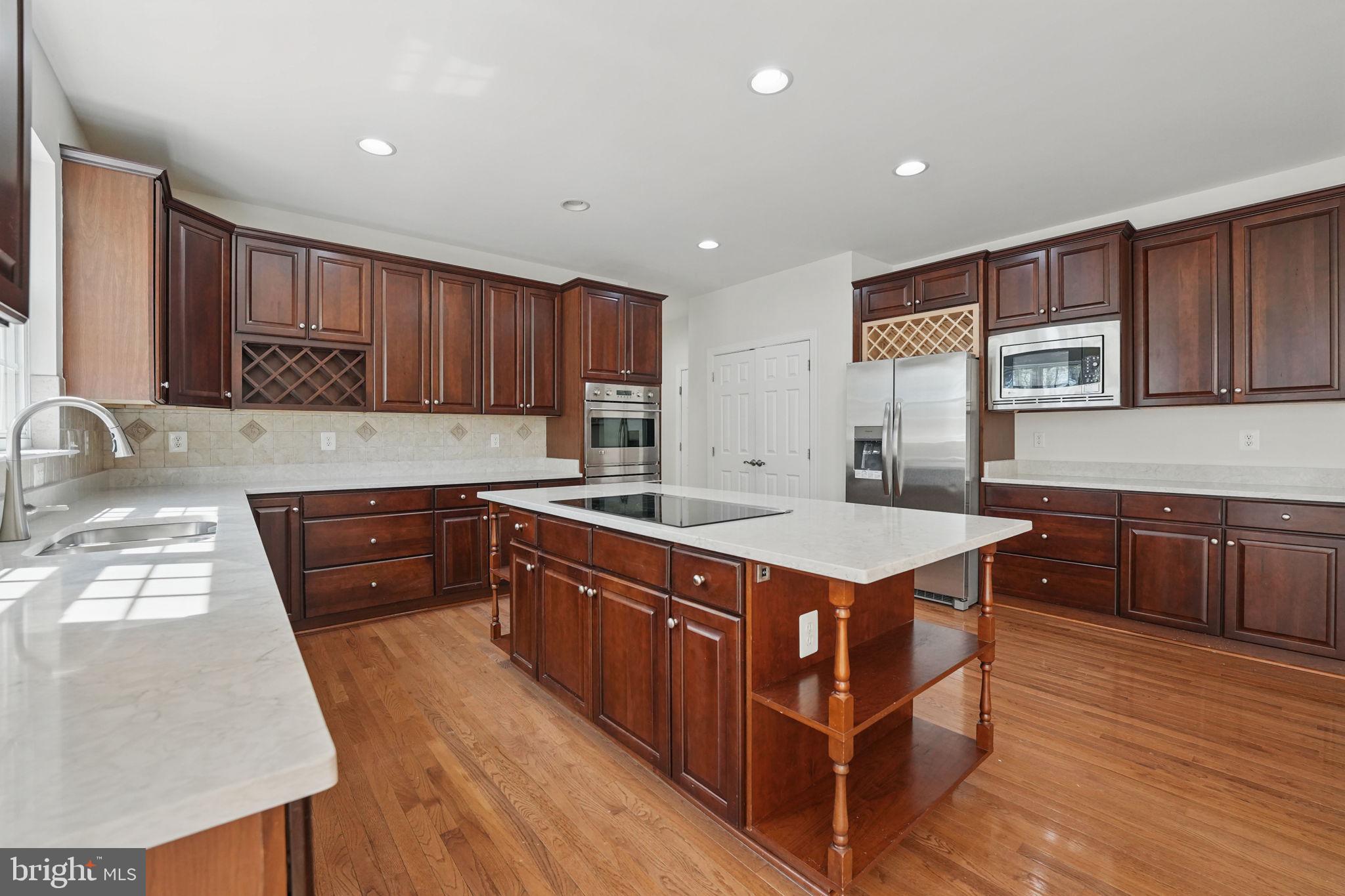 FAWN LAKE - Residential Lease