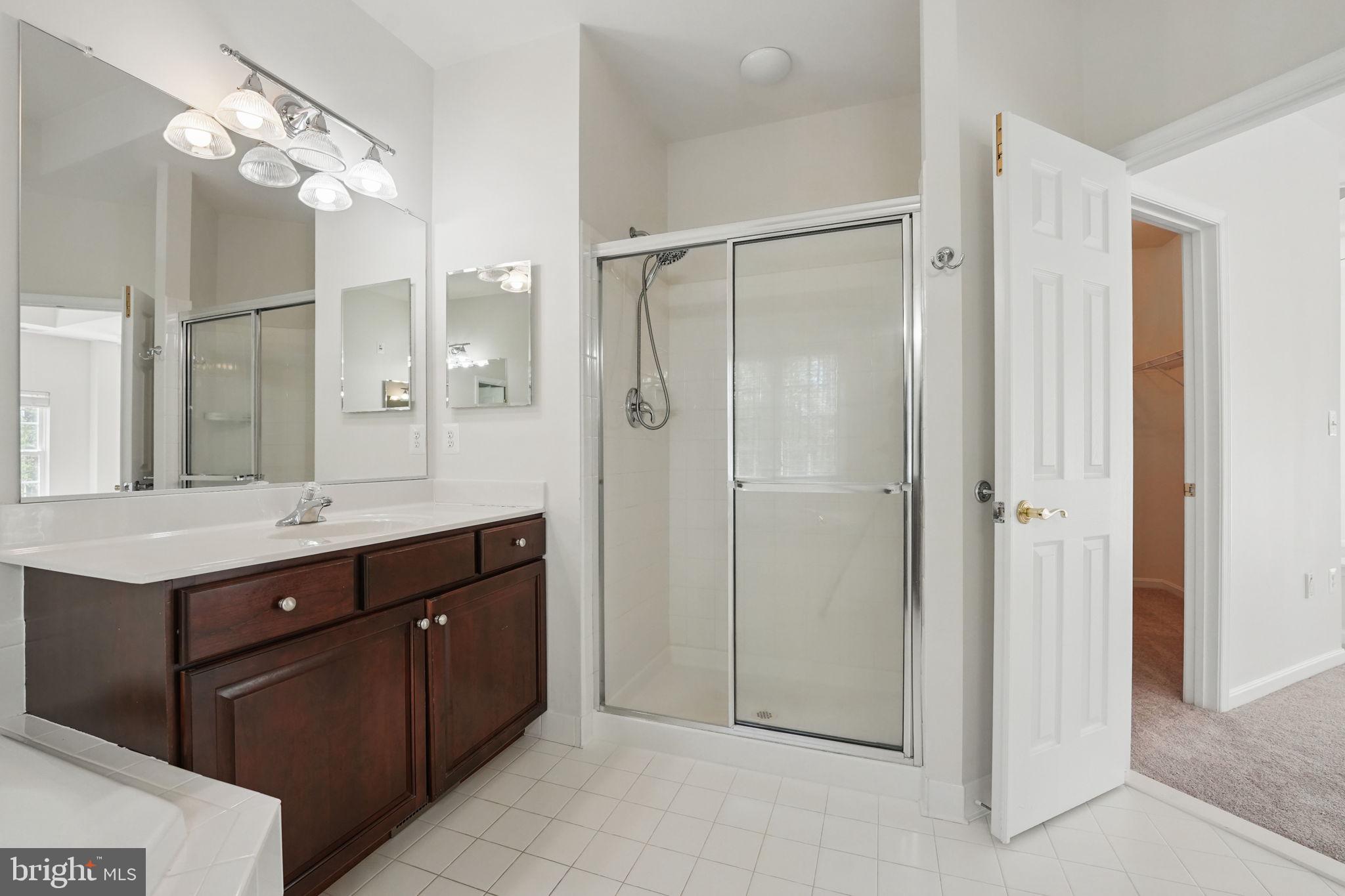 FAWN LAKE - Residential Lease