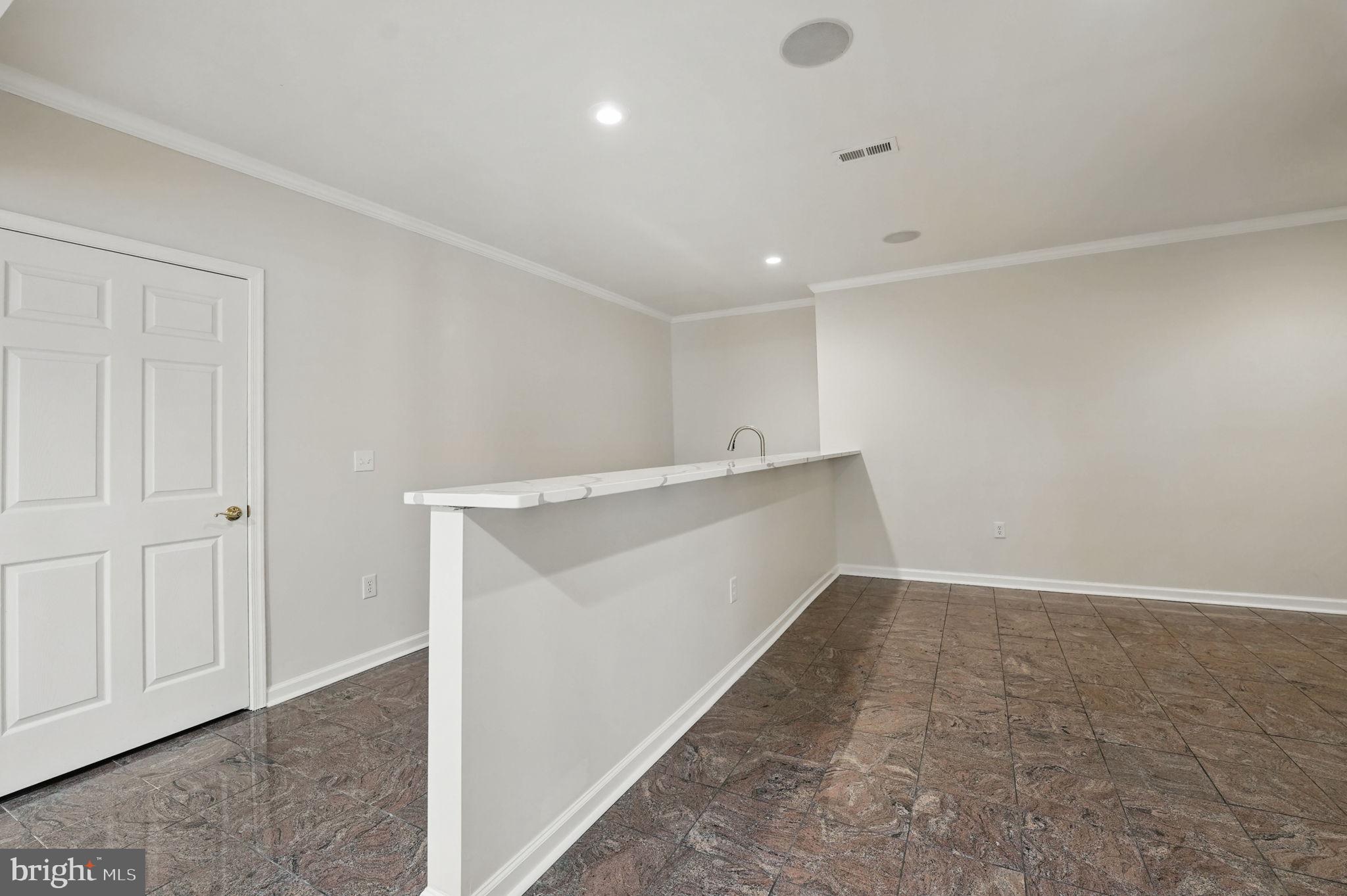 FAWN LAKE - Residential Lease