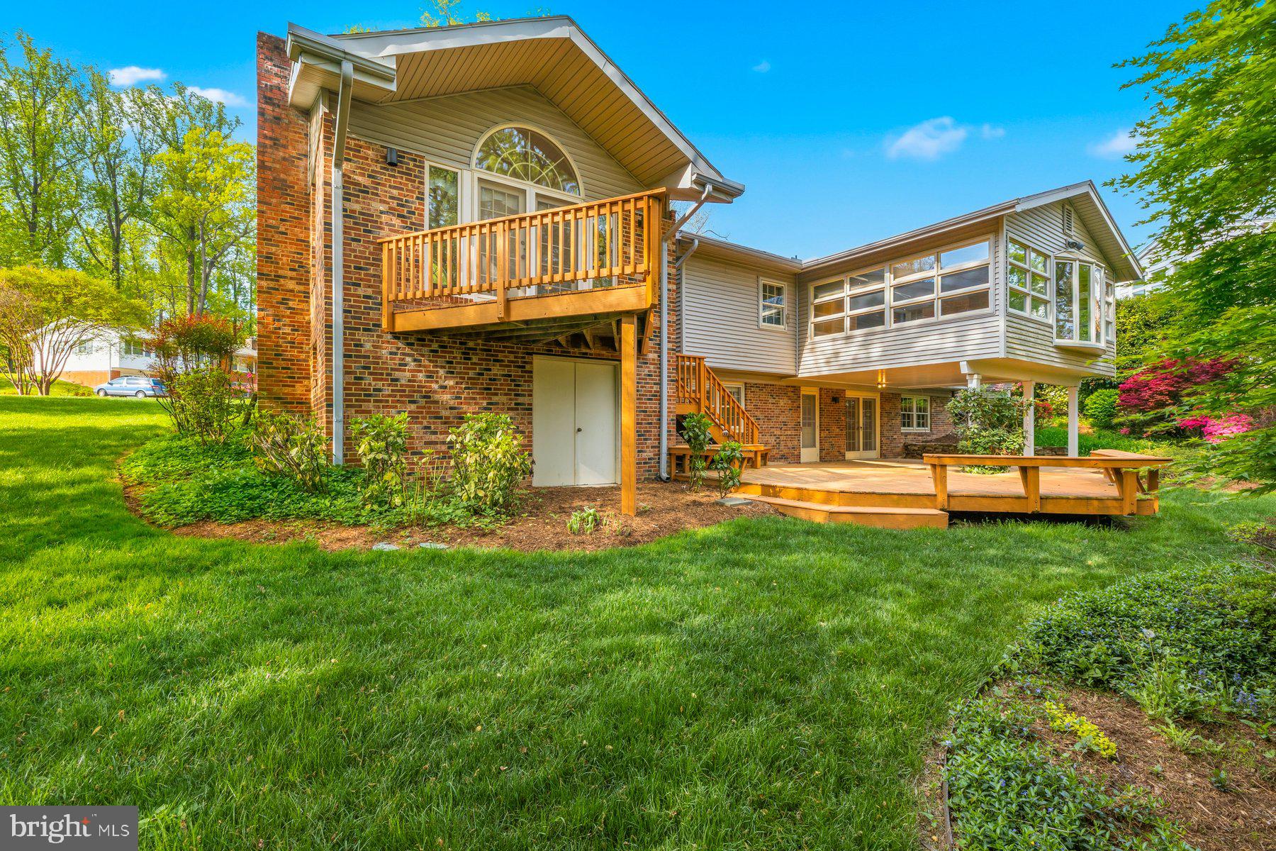 WEST SPRINGFIELD - Residential