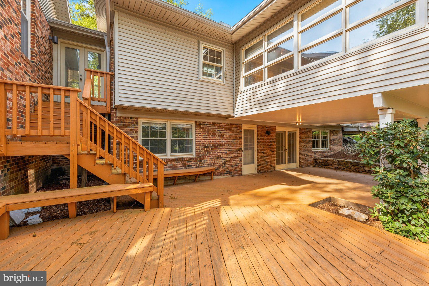 WEST SPRINGFIELD - Residential