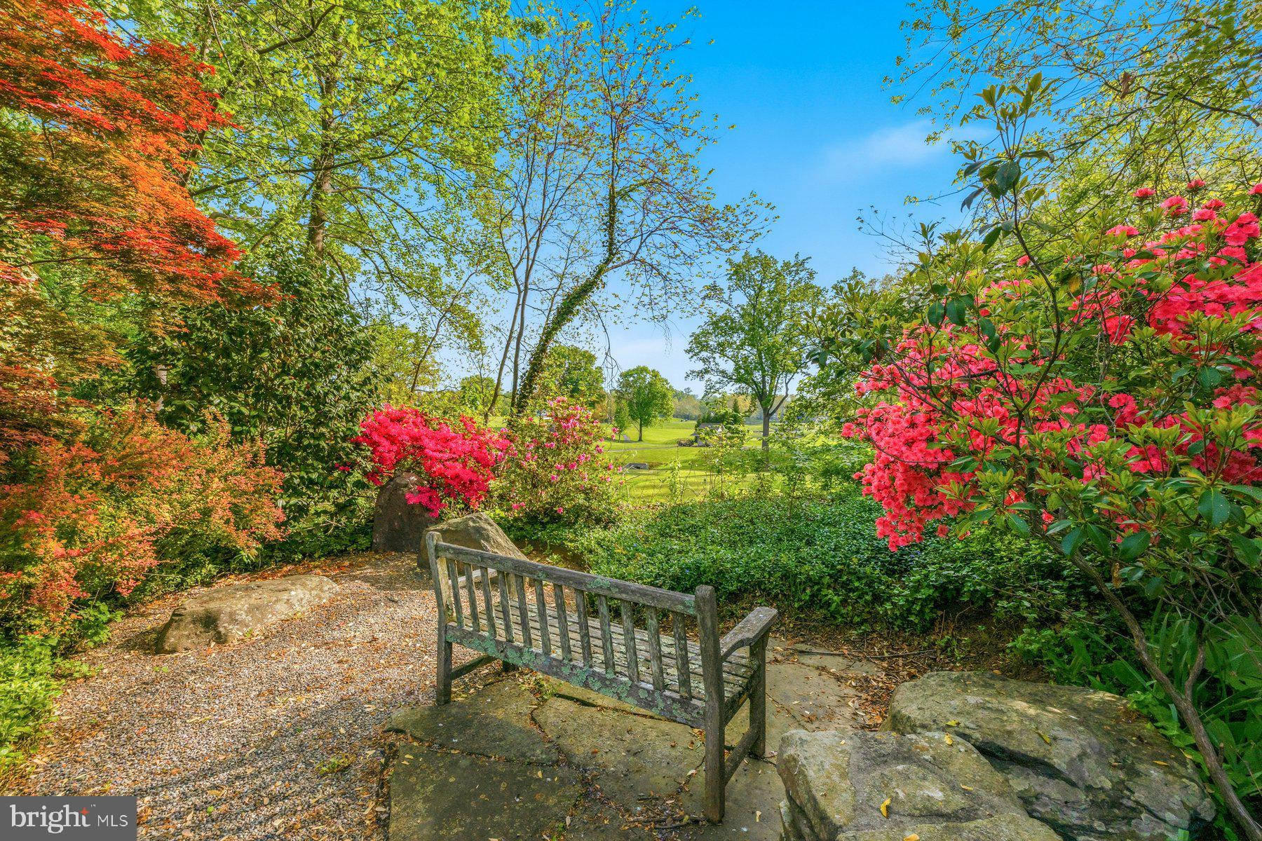 WEST SPRINGFIELD - Residential