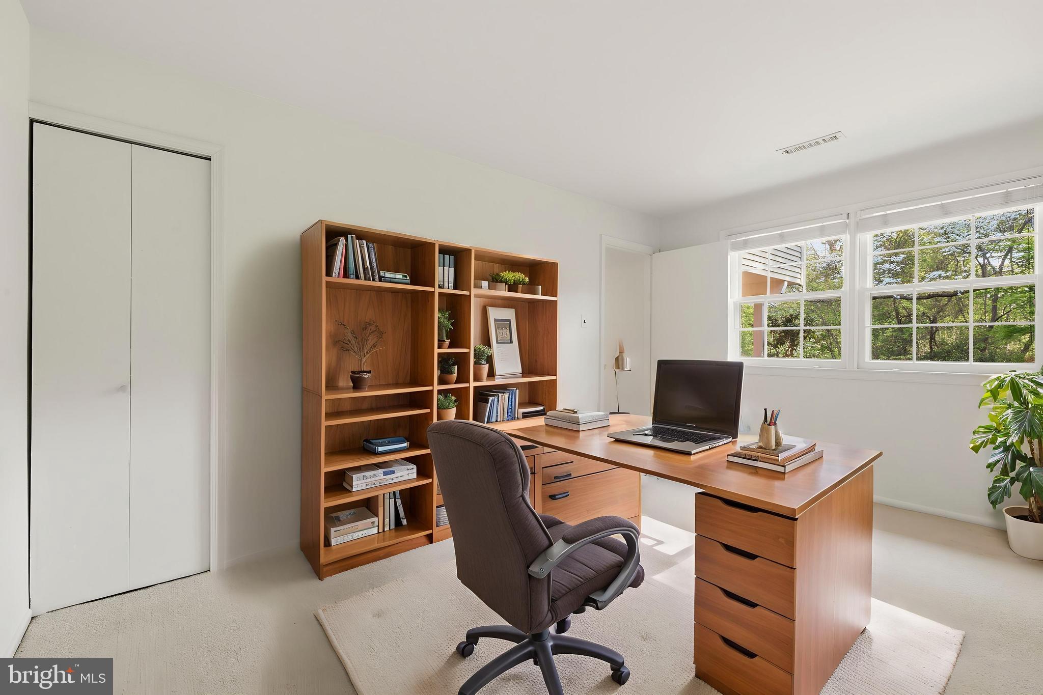 WEST SPRINGFIELD - Residential