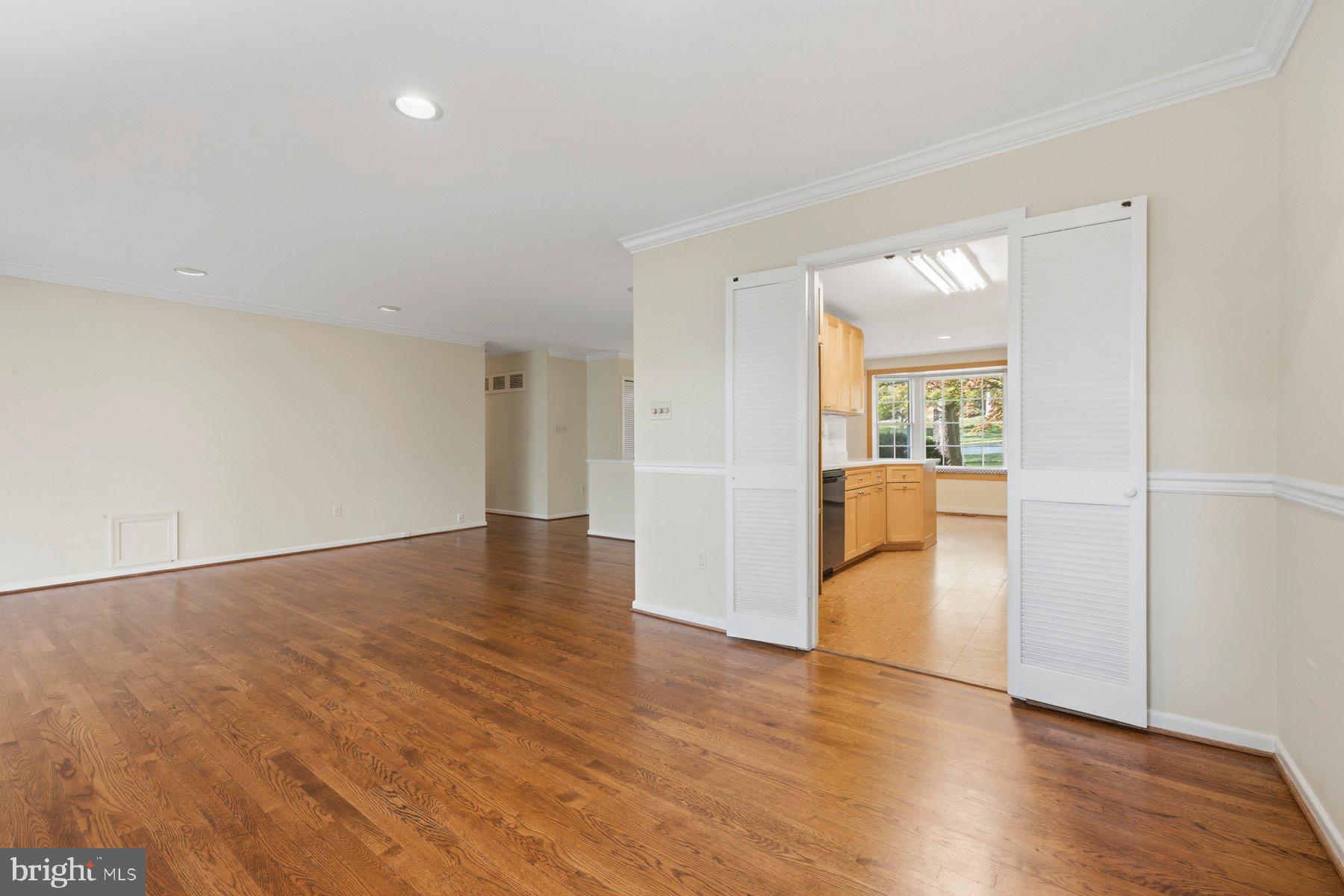 WEST SPRINGFIELD - Residential