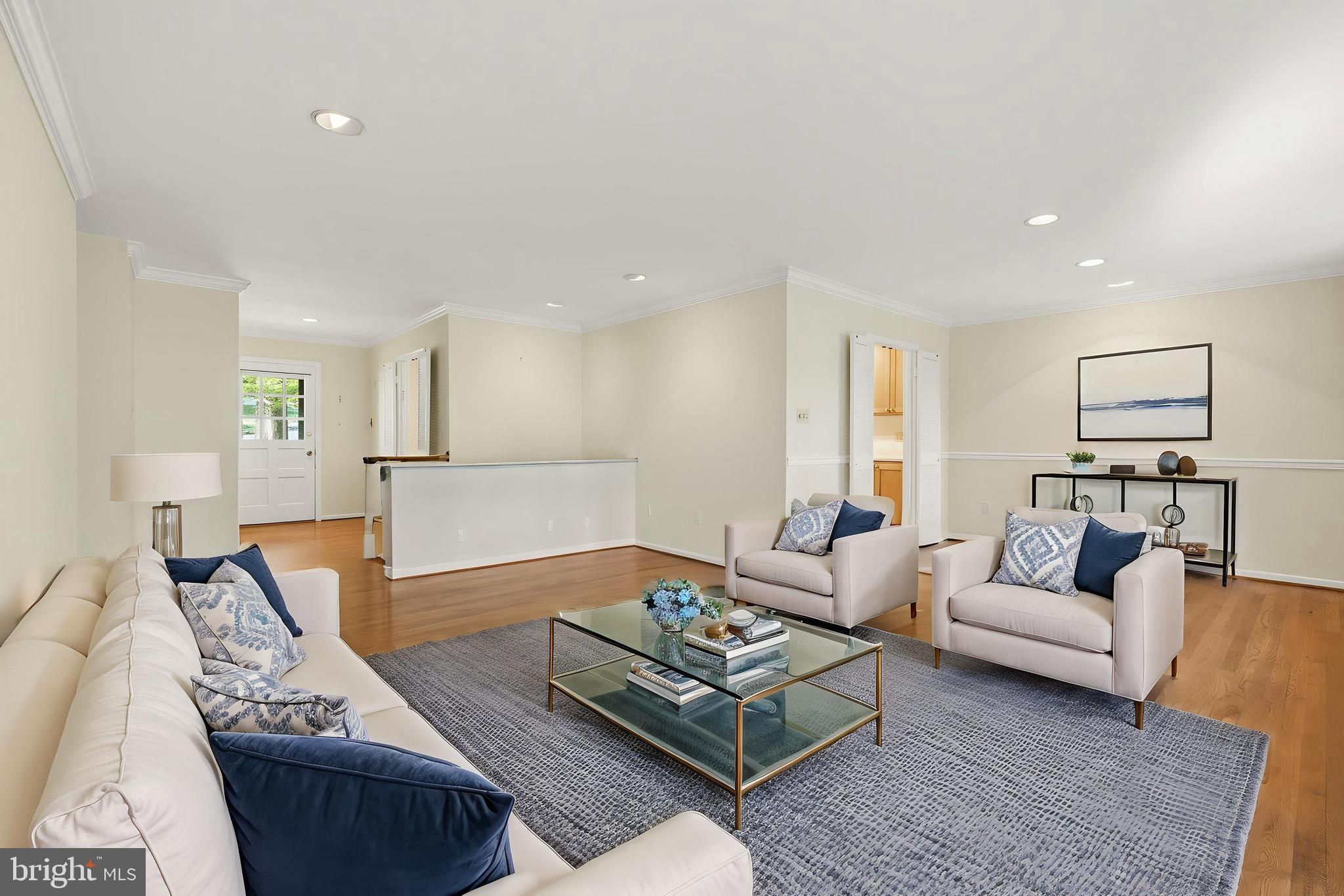 WEST SPRINGFIELD - Residential