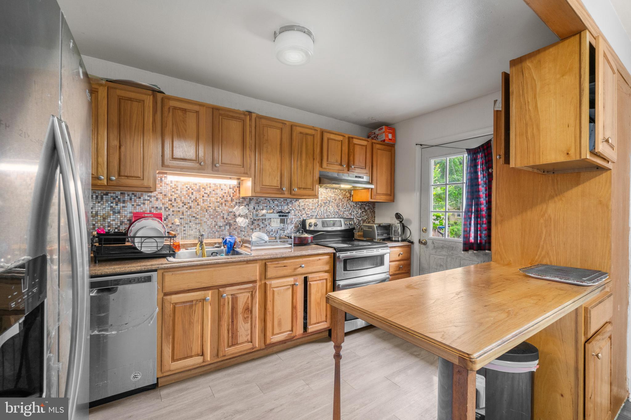 10 MITNICK COURT