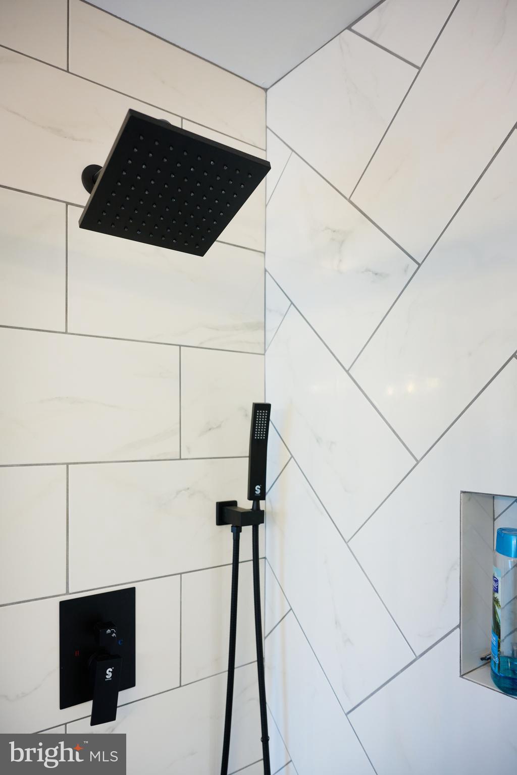 AMBERLEIGH - Residential