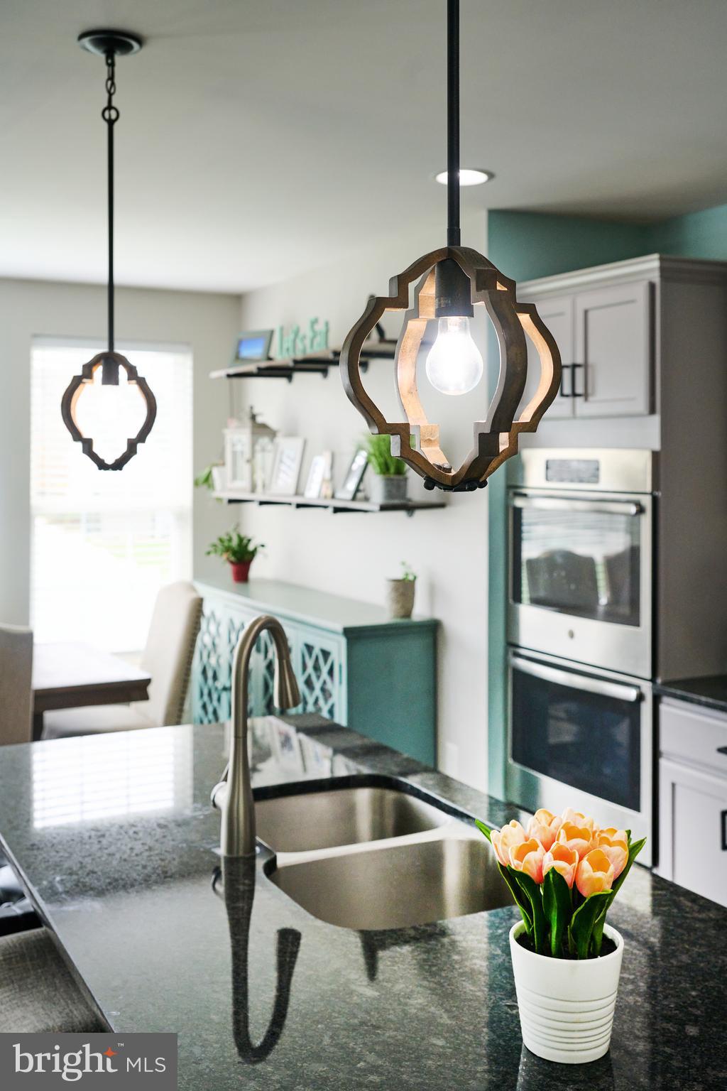 AMBERLEIGH - Residential