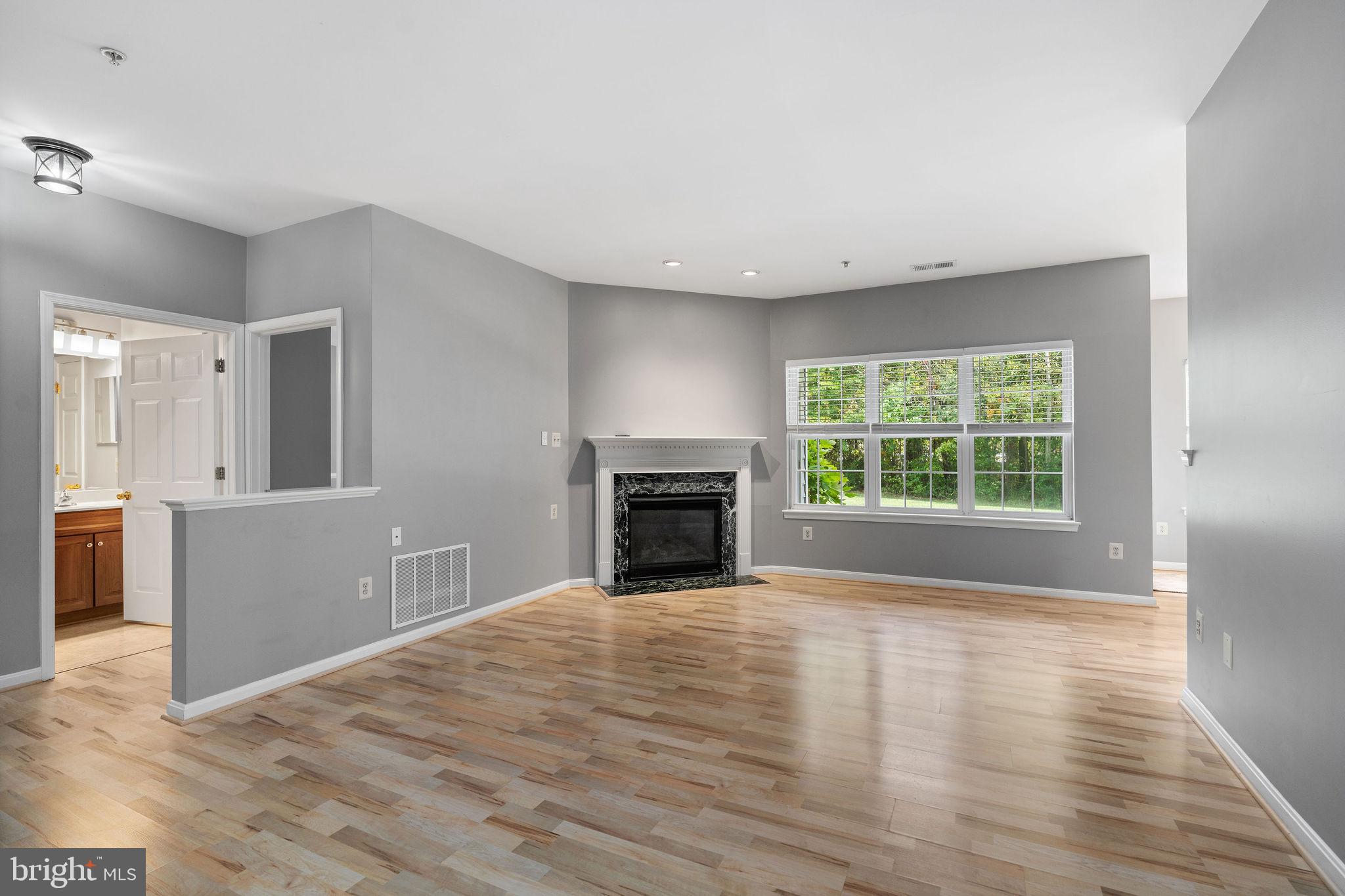 HOPEWELL POINTE - Residential