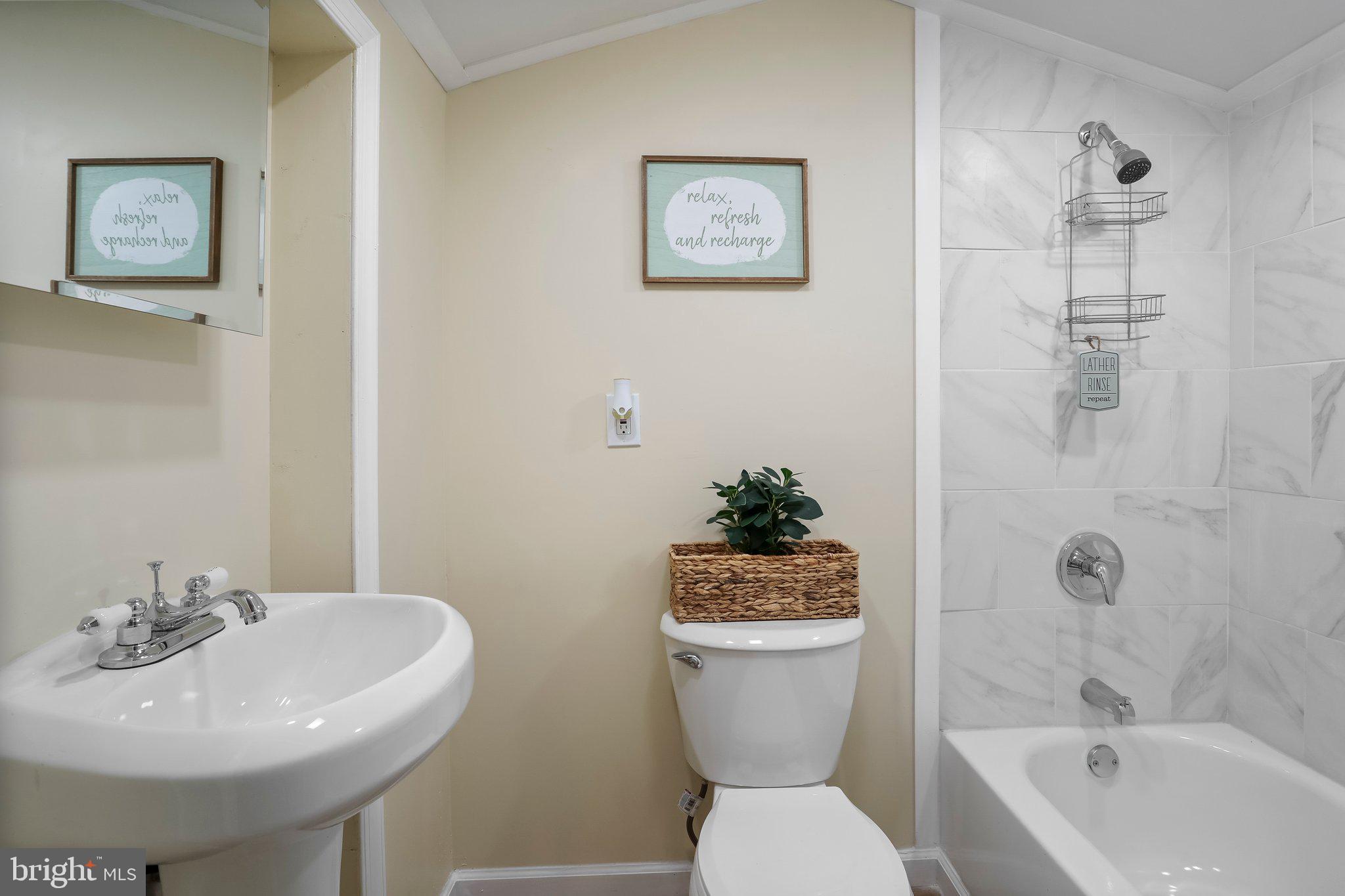 SHANNONDALE - Residential