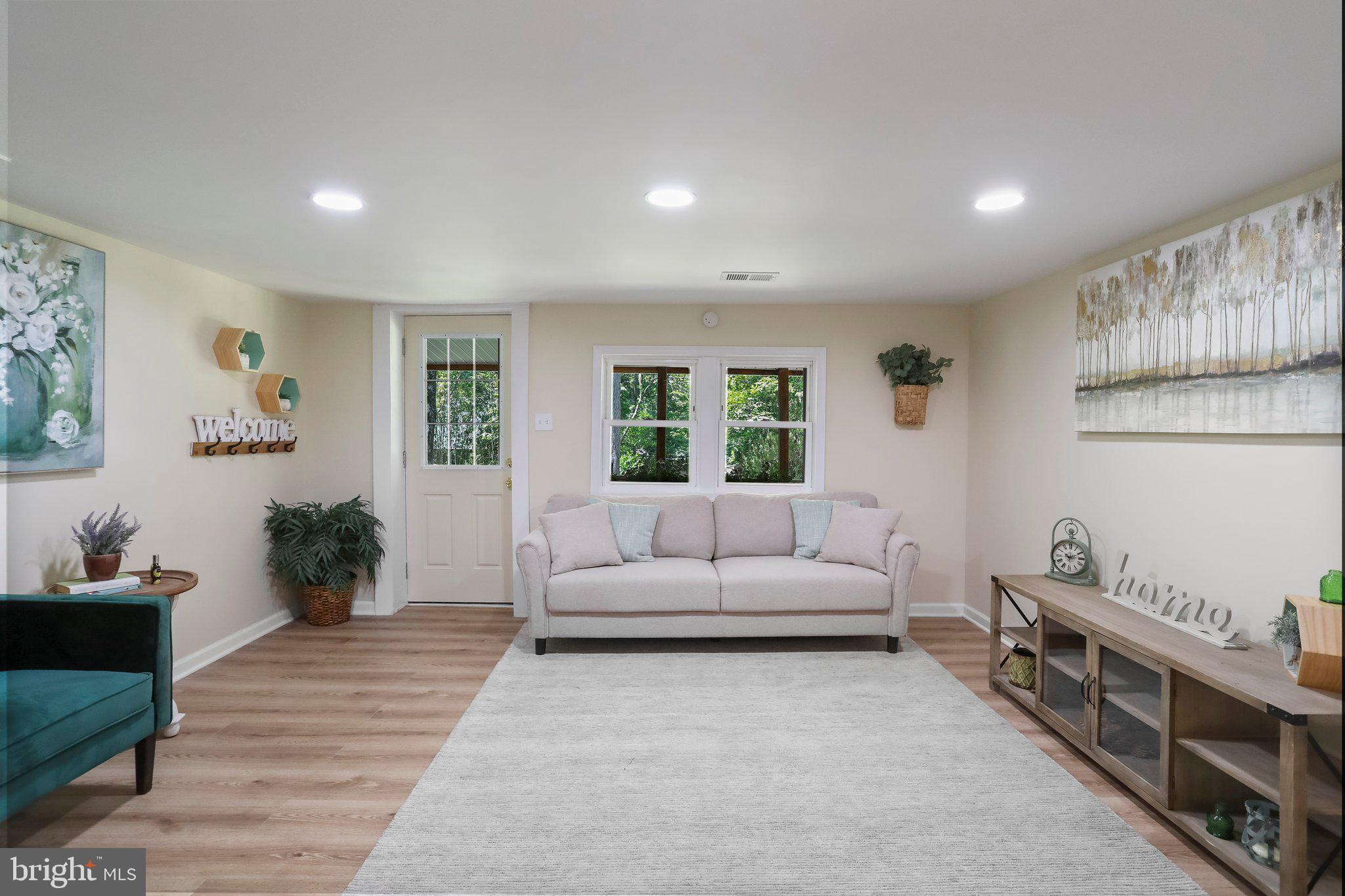 SHANNONDALE - Residential