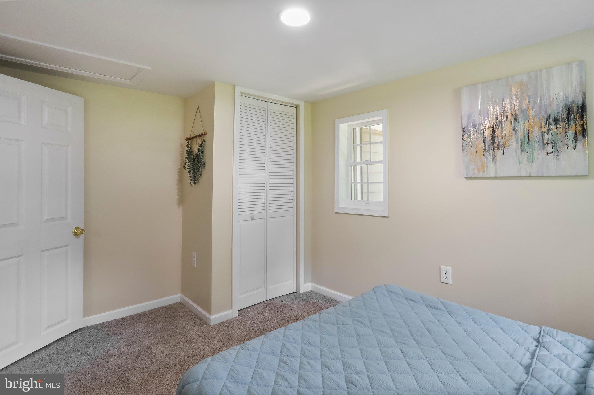 SHANNONDALE - Residential