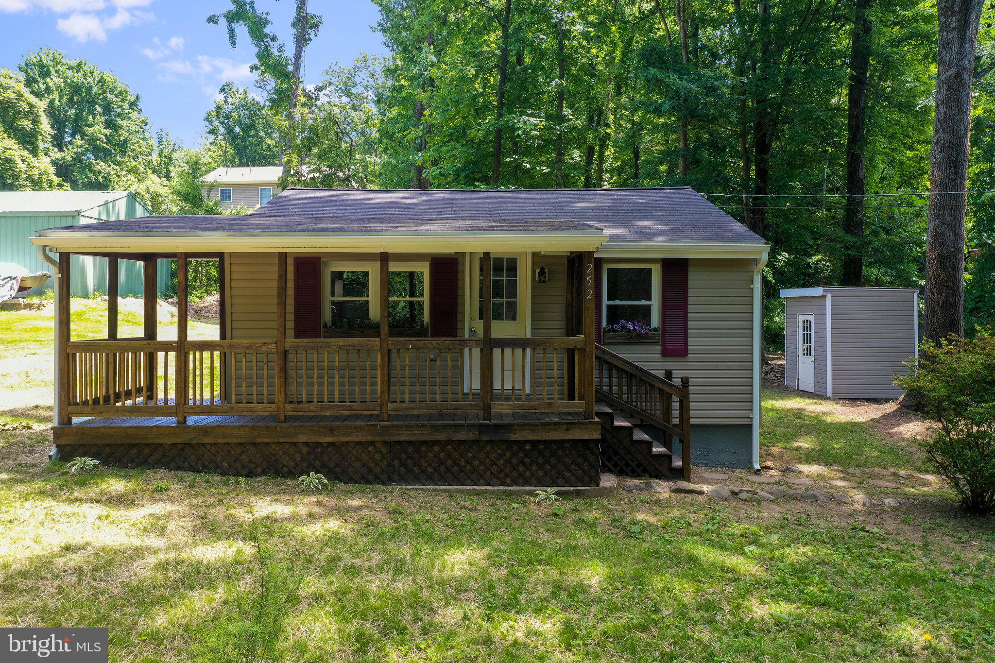 SHANNONDALE - Residential